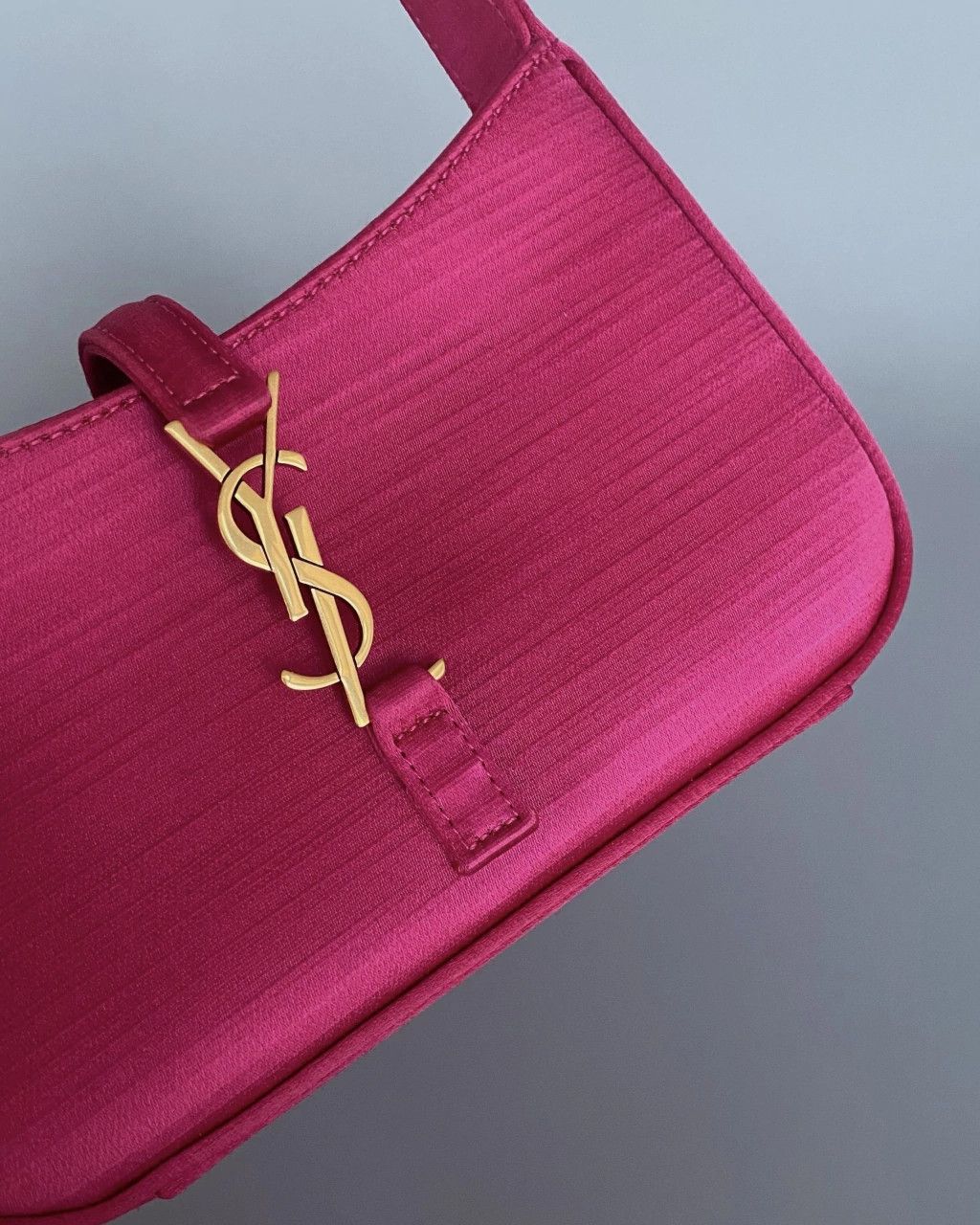 Saint Laurent Paris o1tp1o0125 Size: OS/Mini Hobo Bag in Guava Pink Size ONE SIZE - 5 Thumbnail