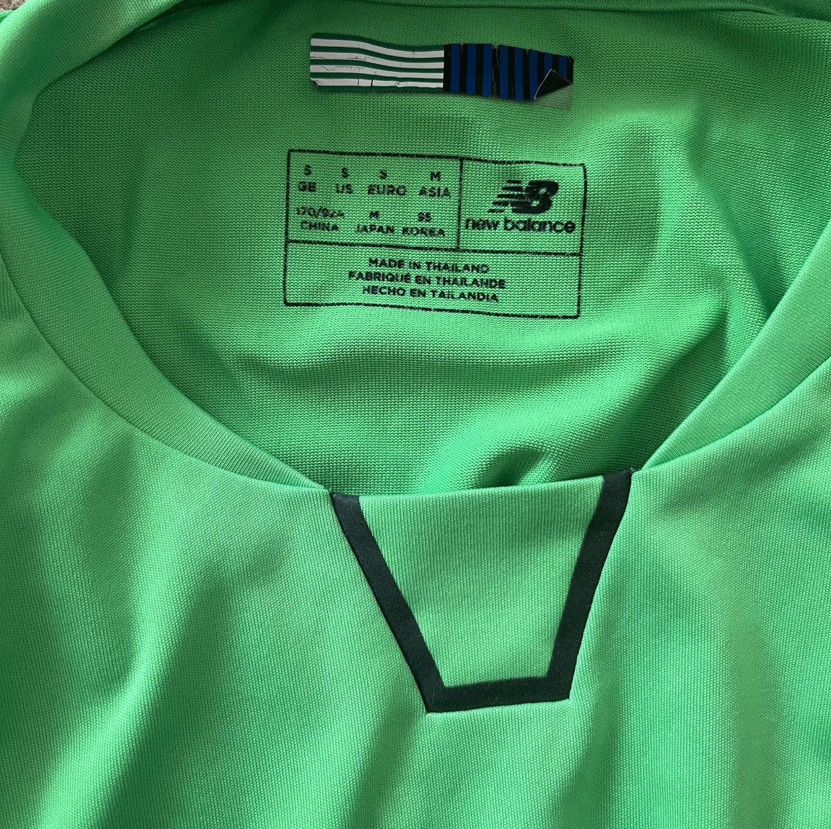 New Balance Celtic FC Third 2017/18 Soccer Shirt Jersey New Balance Size US S / EU 44-46 / 1 - 7 Thumbnail