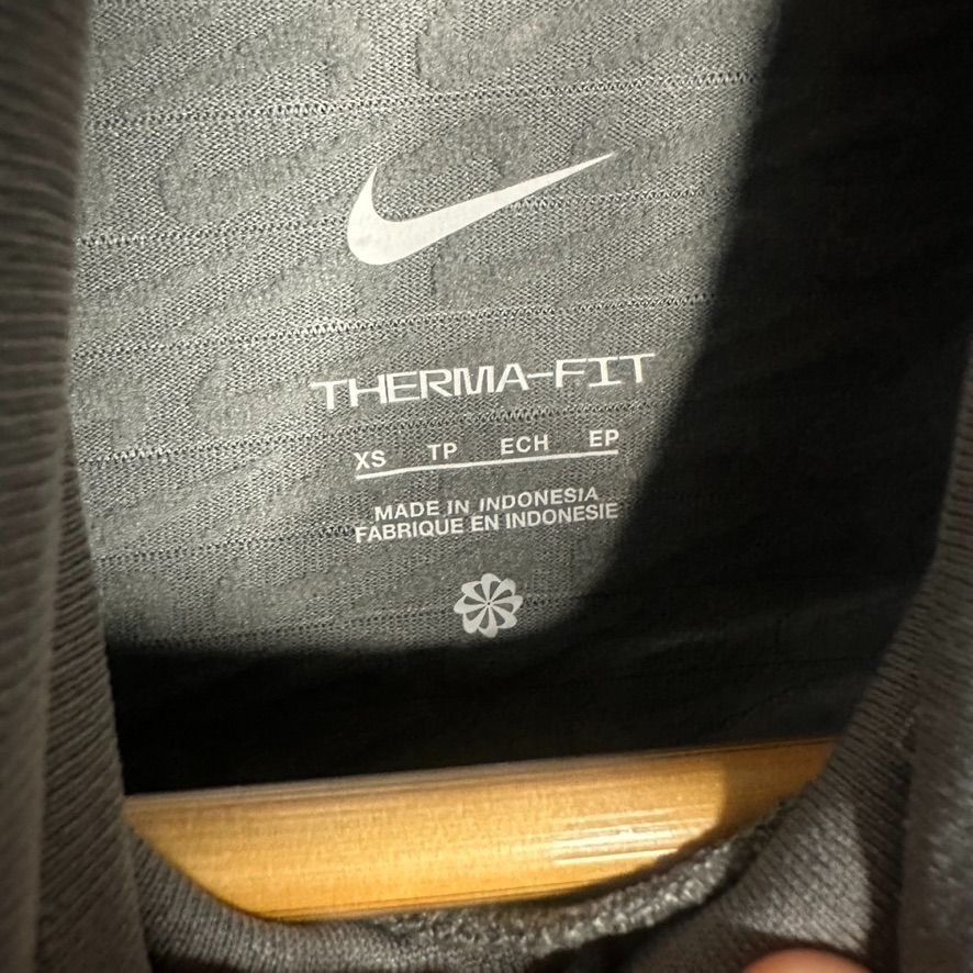 Nike Nike Women's Therma FIT Swift Element Turtleneck Running Top Size XS / US 0-2 / IT 36-38 - 11 Thumbnail