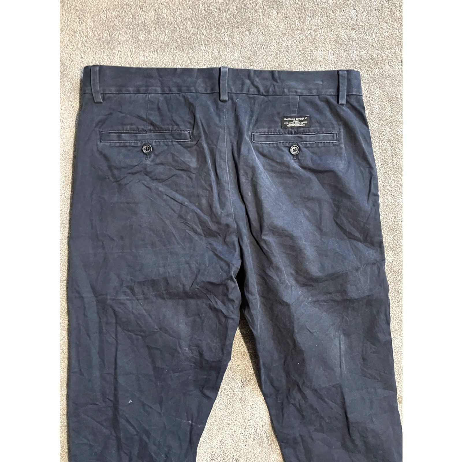 Banana Republic BANANA REPUBLIC Aiden Chino Pants Black Solid Mens 34x32 Cotton Blend Distressed Size US 34 / EU 50 - 2 Thumbnail