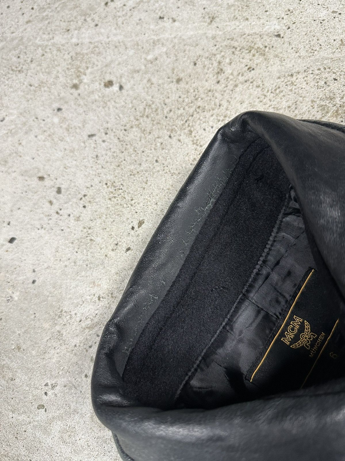 MCM × Vintage Vintage 90s MCM Munchen Black Coat Size S / US 4 / IT 40 - 8 Thumbnail