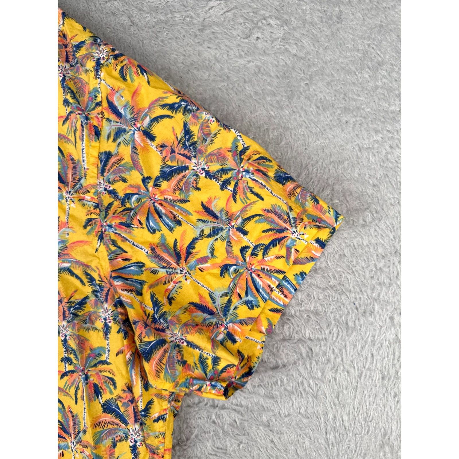 Vintage Goodfellow & Co Hawaiian Shirt Men XL Yellow Floral Slim Fit Cotton Blend Short Sleeve Button-Up Size US XL / EU 56 / 4 - 2 Thumbnail