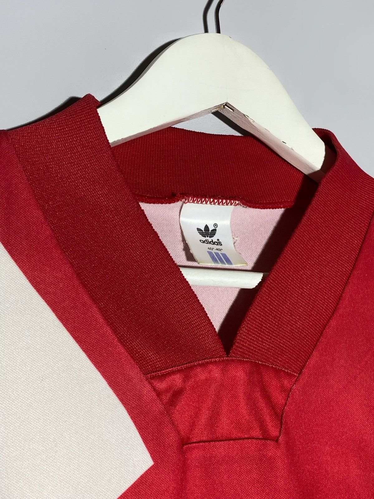 Adidas Vintage Adidas Liverpool FC 1991 1992 Home Football Shirt Size US L / EU 52-54 / 3 - 12 Thumbnail