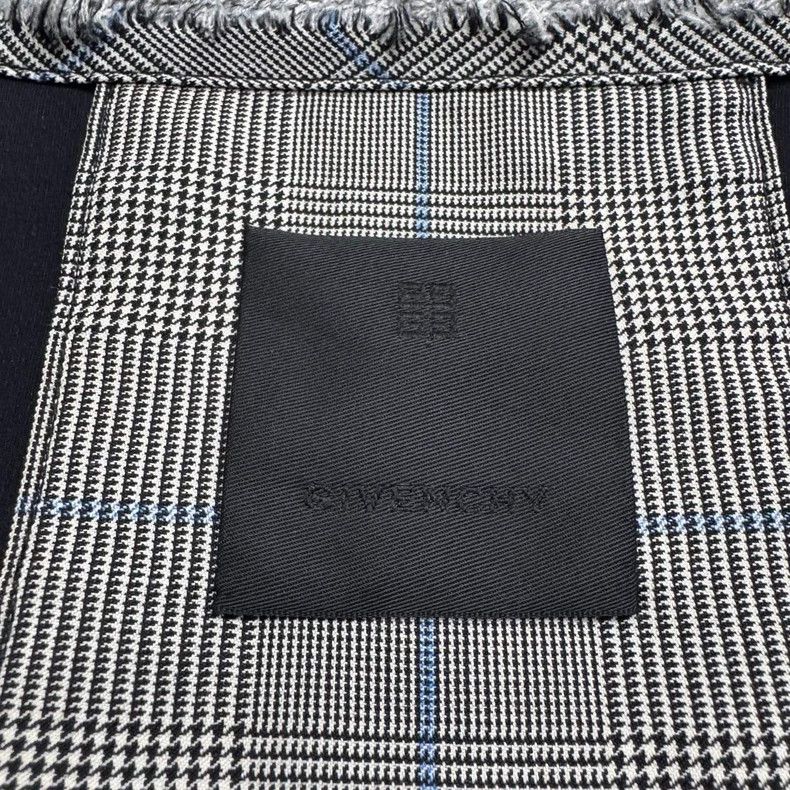 Givenchy Givenchy Sise48 Checkered space cotton vest Size US M / EU 48-50 / 2 - 3 Thumbnail