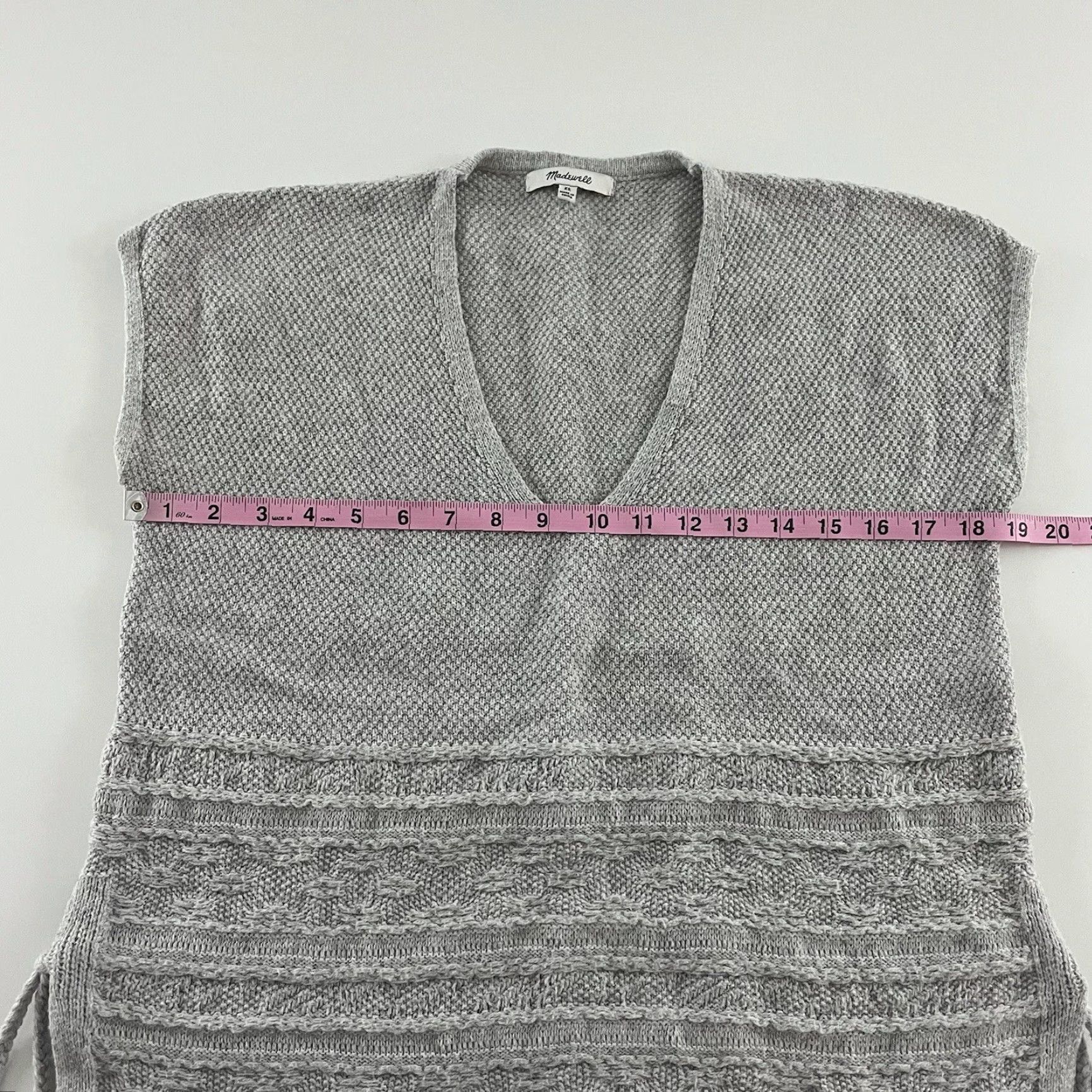 Madewell Madewell Short Sleeve V-Neck Sleeveless Sweater Top Women's XS Gray Size XS / US 0-2 / IT 36-38 - 3 Thumbnail
