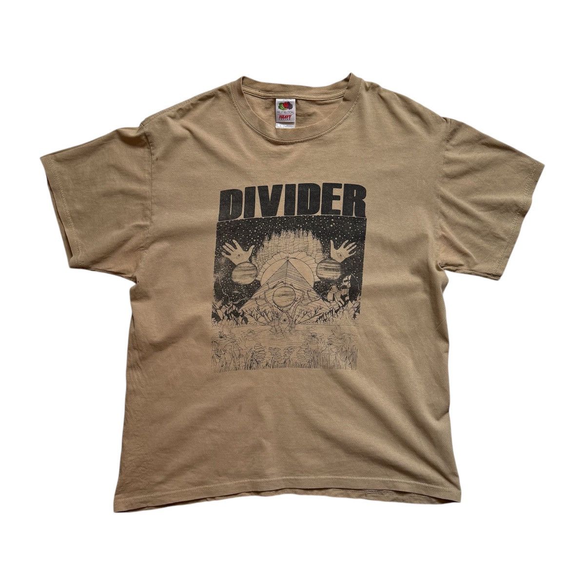 Vintage Vintage Divider Distressed T-Shirt Size US L / EU 52-54 / 3 - 1 Thumbnail