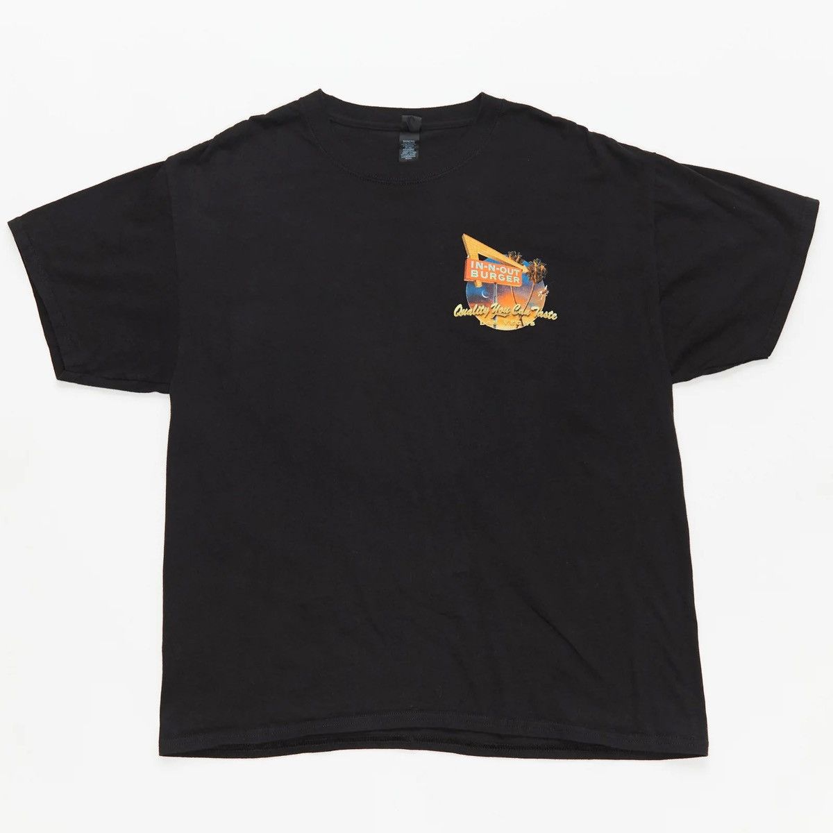 Vintage IN-N-OUT "QUALITY YOU CAN TASTE RACE TO THE PLACE" VEGAS TEE Size US L / EU 52-54 / 3 - 1 Thumbnail