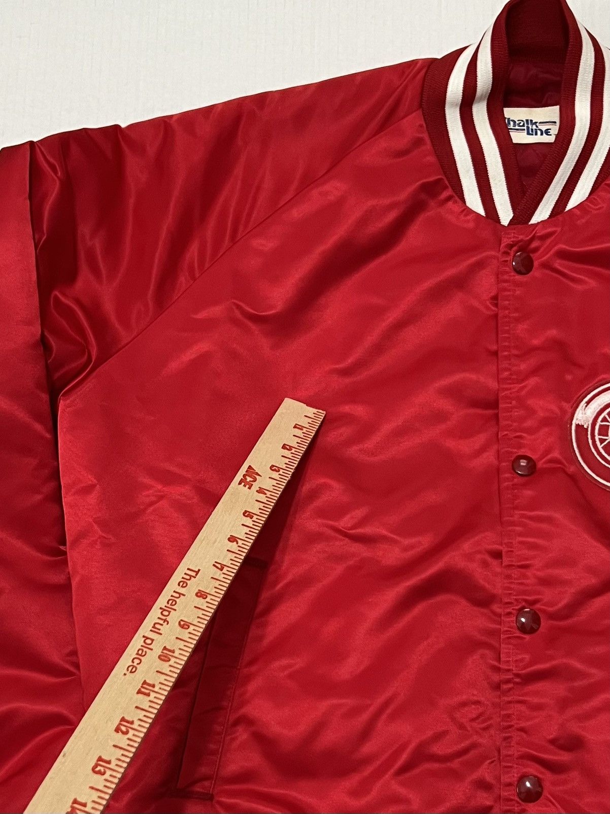 Chalk Line Vintage 90s Detroit Red Wings Chalk Line Jacket L Spellout Size US L / EU 52-54 / 3 - 7 Thumbnail