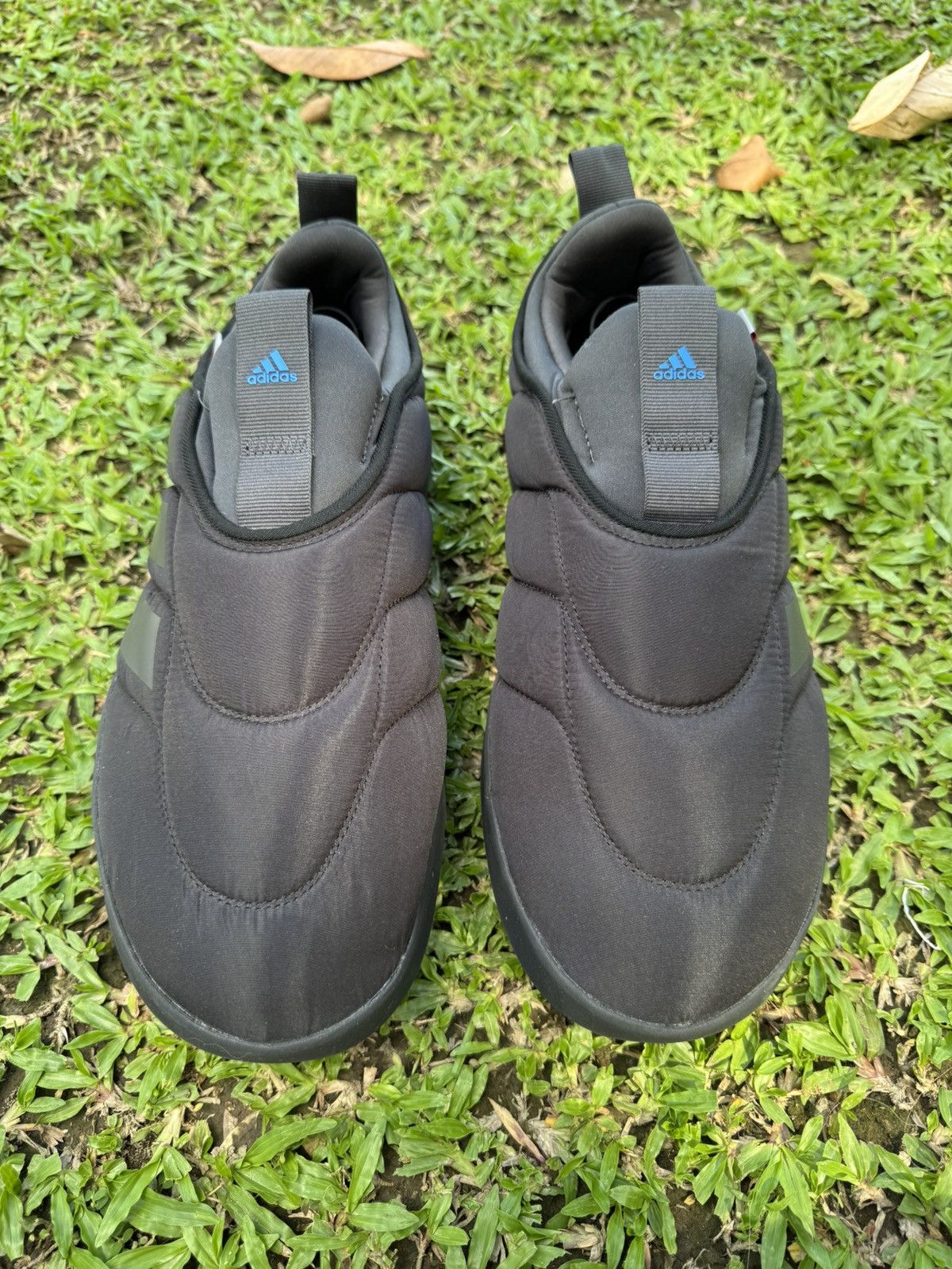 Adidas Adidas Adipuff ‘black carbon bright royal’ Size US 12 / EU 45 - 4 Thumbnail