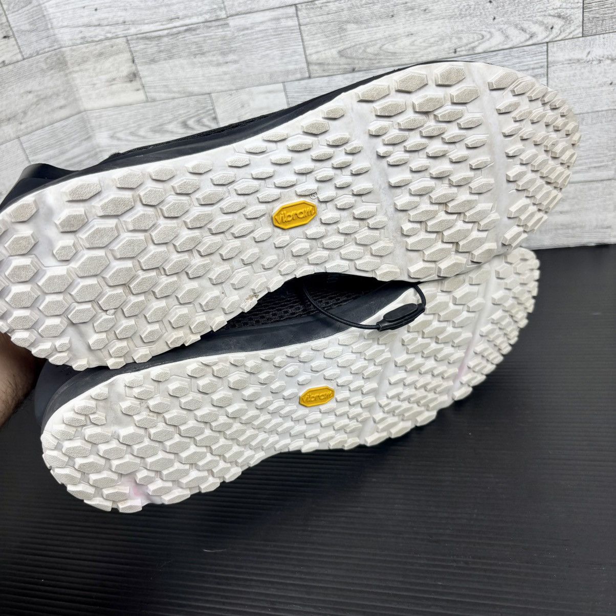The North Face The North Face Men's sz 12 Litewave Flow Lace Running Shoes Size US 12 / EU 45 - 8 Thumbnail