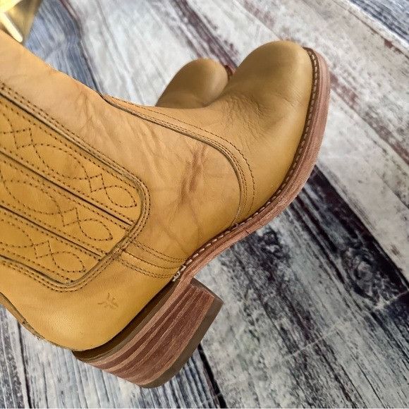 Frye EUC FRYE Campus Banana Tan Leather Chelsea Boots With Box Size US 9.5 / IT 39.5 - 6 Thumbnail