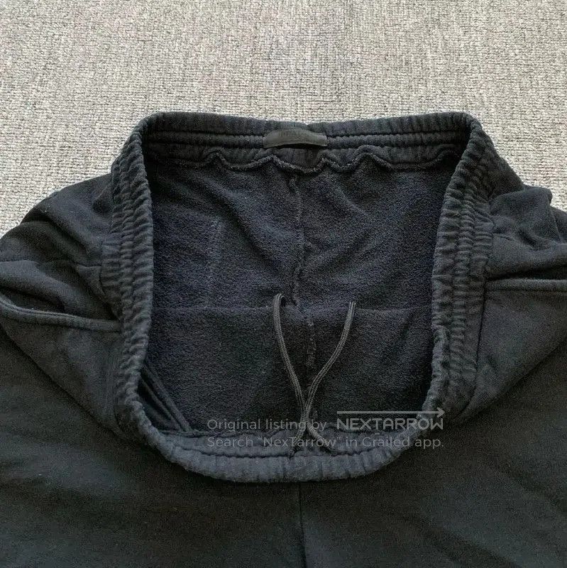Prada Prada Black Cotton Men's Shorts XXL. Size US 44 / EU 60 - 2 Thumbnail