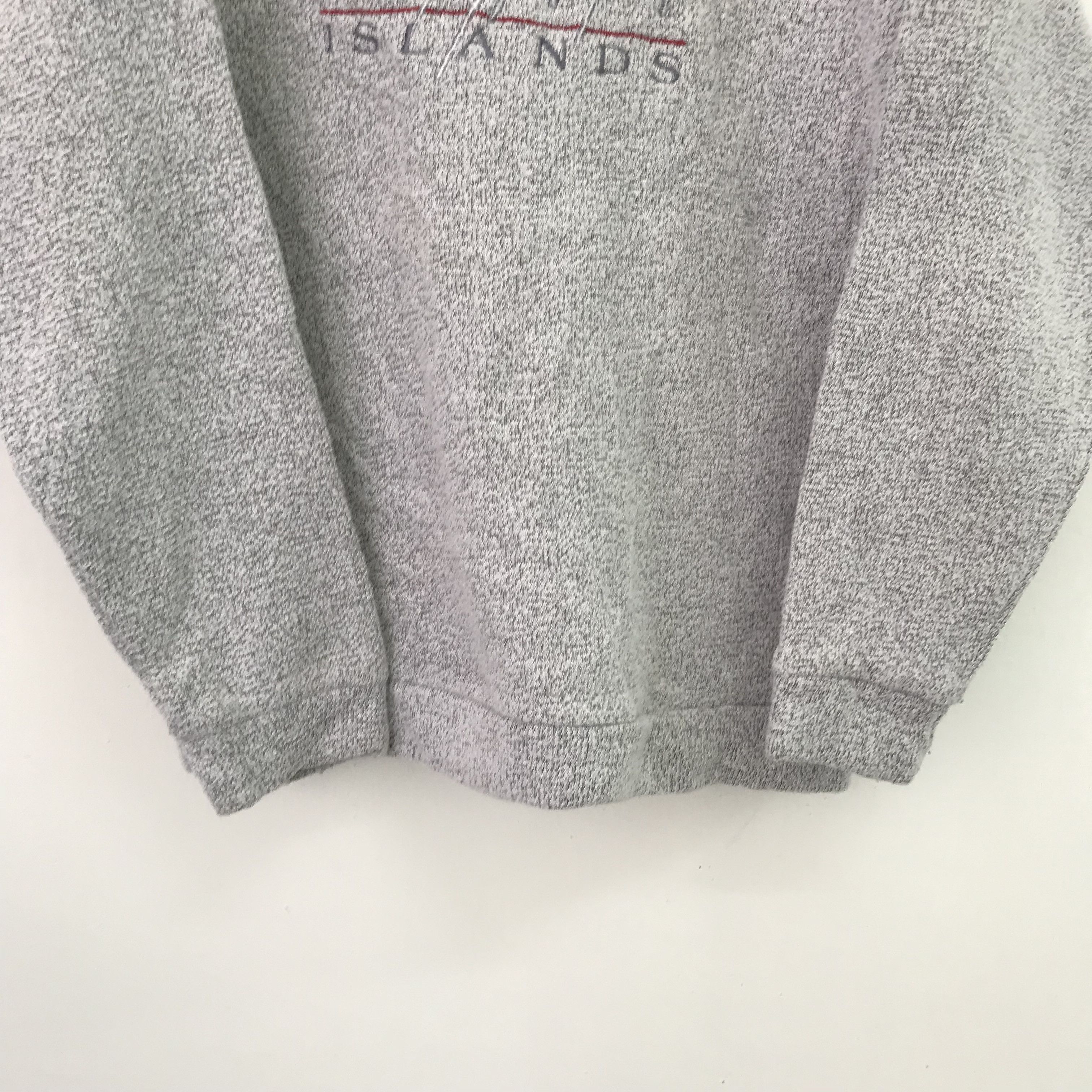 Vintage Vintage Cayman Islands Grey Sweatshirt Medium - 652 Size US M / EU 48-50 / 2 - 5 Thumbnail