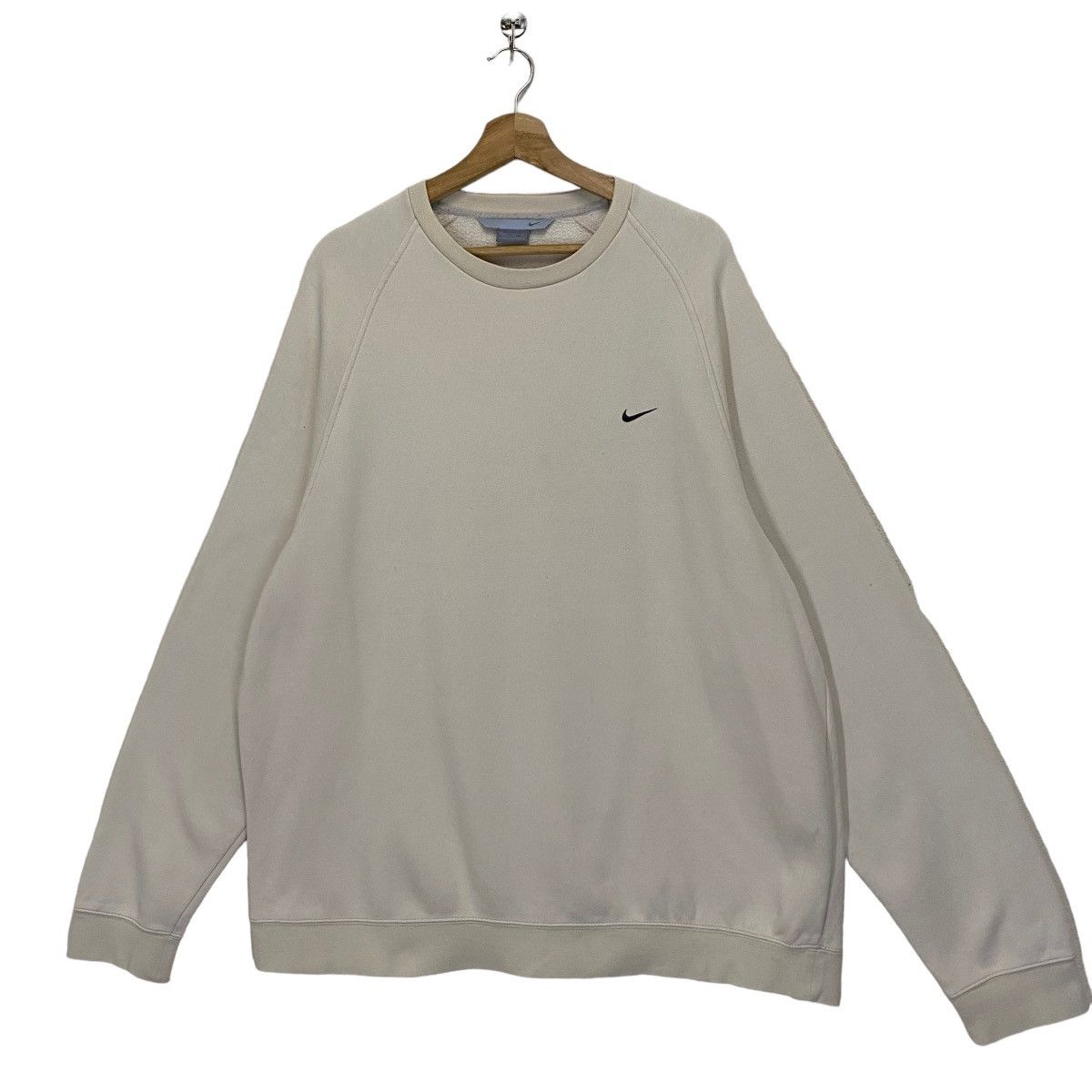 Nike Vintage Nike Small Swoosh Embroidered Crewneck Sweatshirt Size US XXL / EU 58 / 5 - 3 Thumbnail