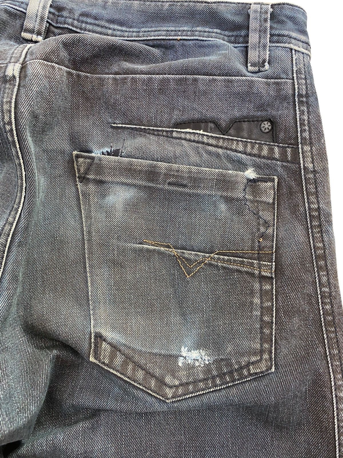 Diesel Diesel Darron Grunge Faded Ripped Style Jeans Size US 34 / EU 50 - 11 Thumbnail