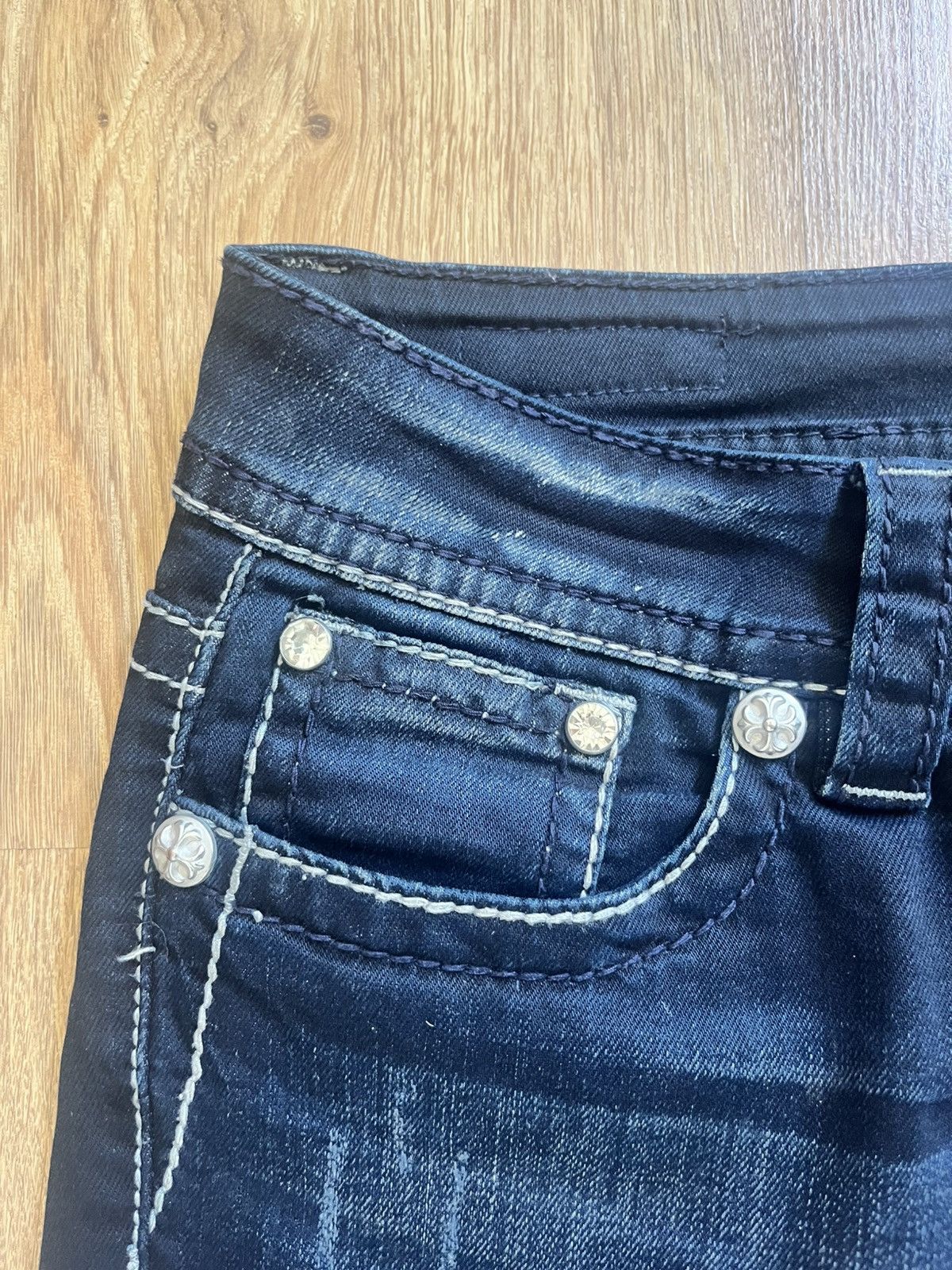 Miss Me Vintage Blue Monkey Luxury Rhinestone Flared Y2K Swag Jeans Size 27" / US 4 / IT 40 - 6 Thumbnail