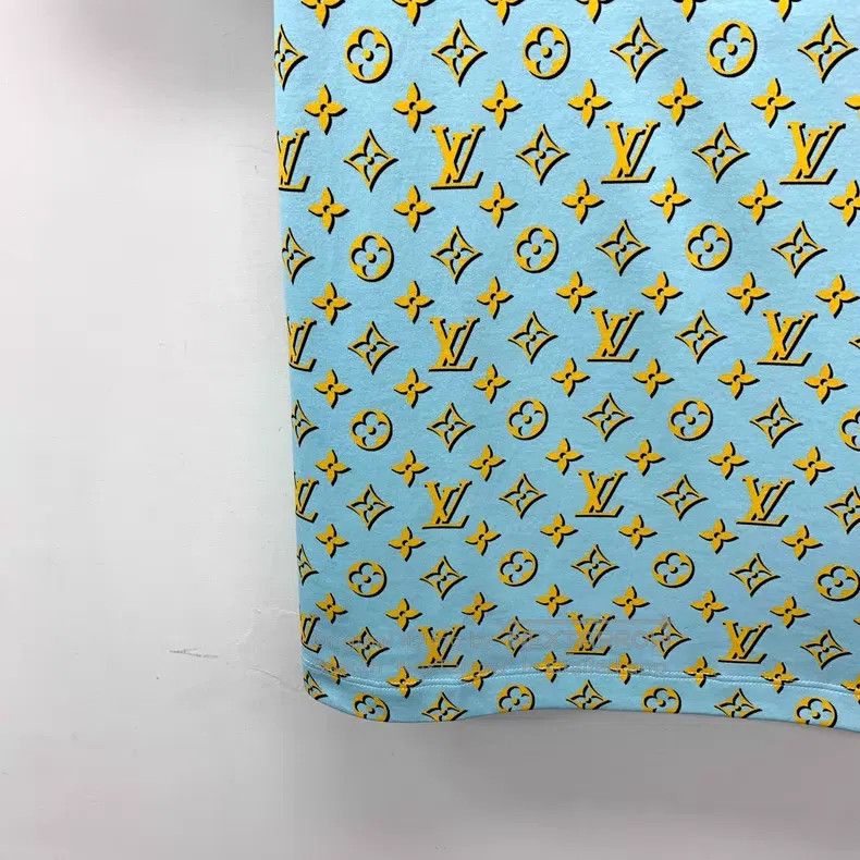 Louis Vuitton Louis Vuitton 24 blue logo presbyopic cotton crewneck shor Size US M / EU 48-50 / 2 - 4 Thumbnail