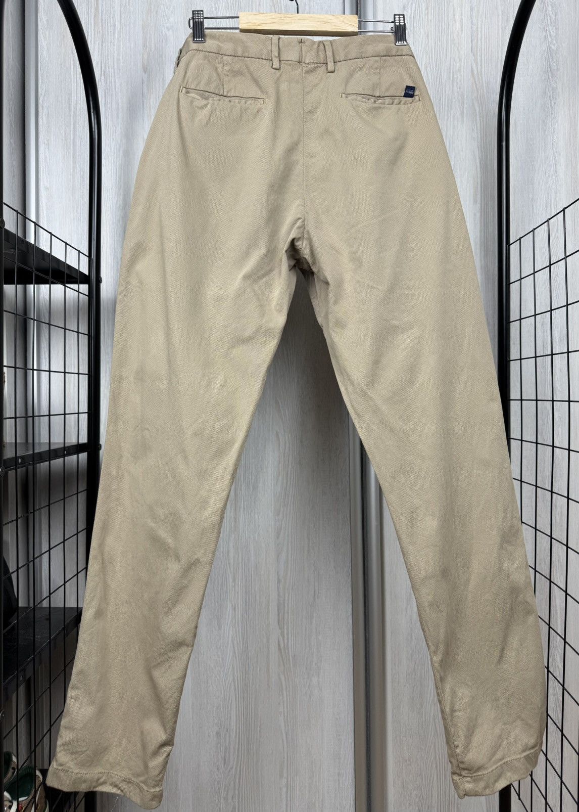 Boggi Boggi Milano beige classic pattern chinos casual pants Size US 34 / EU 50 - 2 Thumbnail