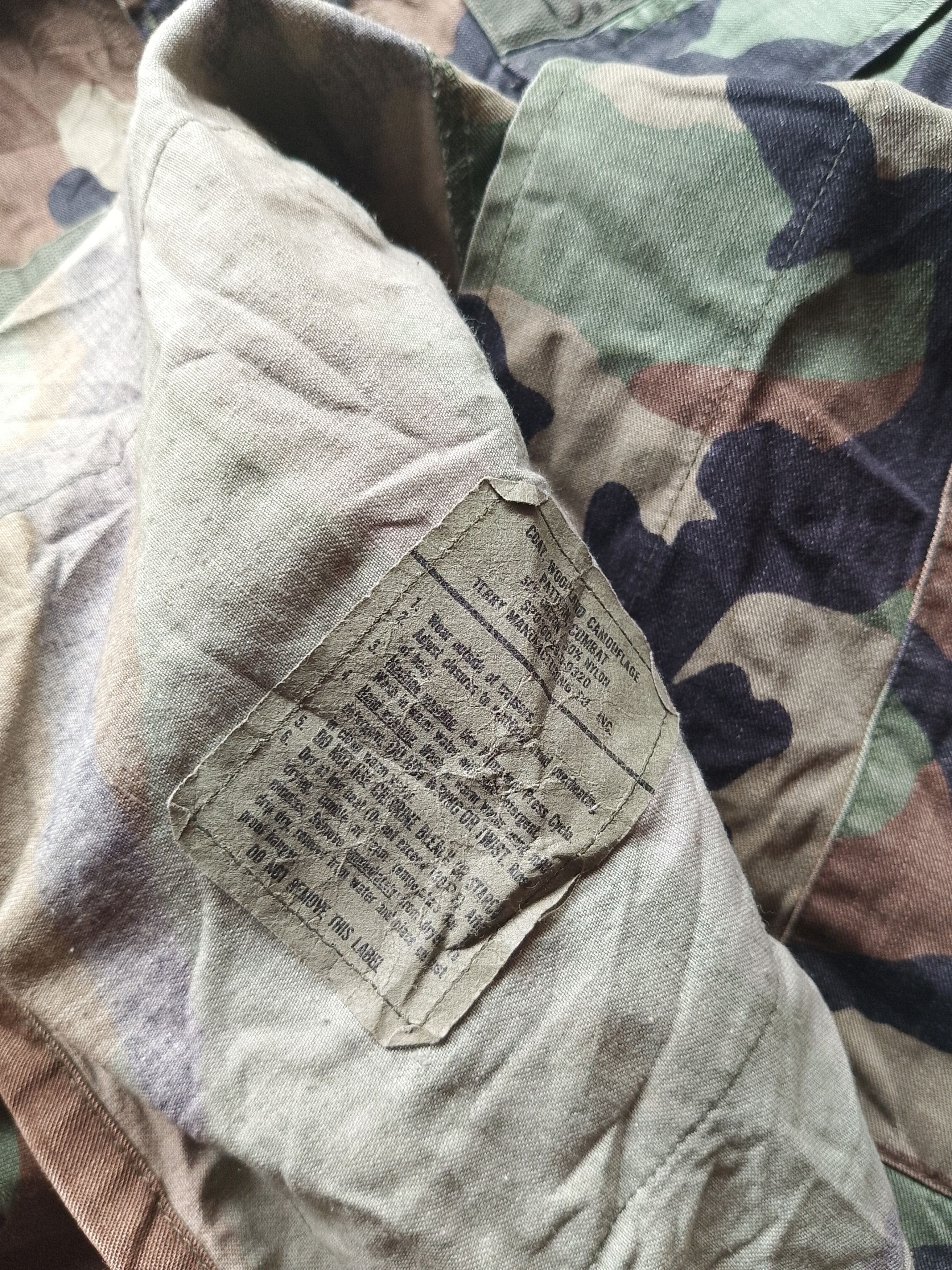 Vintage Vintage US ARMY Coat Woodland Camo Size US L / EU 52-54 / 3 - 8 Thumbnail