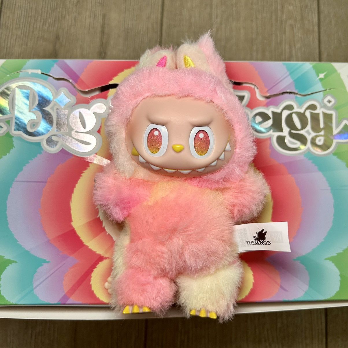 POP MART AUTHENTIC POP MART LABUBU V3 Big Into Energy