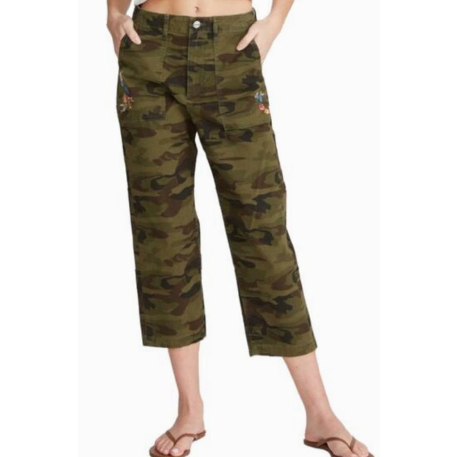 Vintage Driftwood Women's Tabitha Cropped Embroidered Camouflage Straight Leg Pants Size 30" / US 8 / IT 44 - 2 Thumbnail