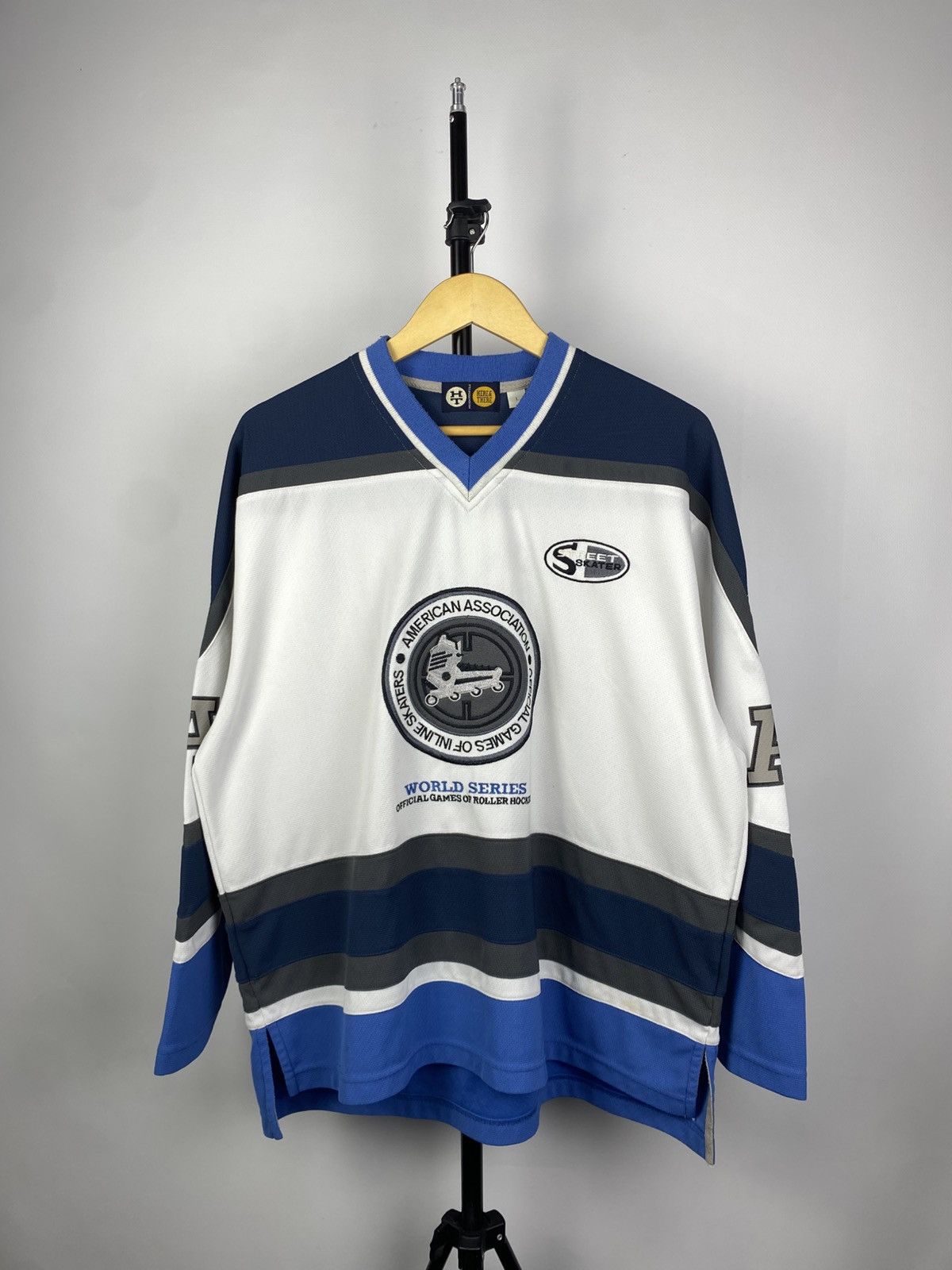 NHL × Vintage Jersey World Series Roller Hockey long sleeve Big logo Size US L / EU 52-54 / 3 - 1 Thumbnail