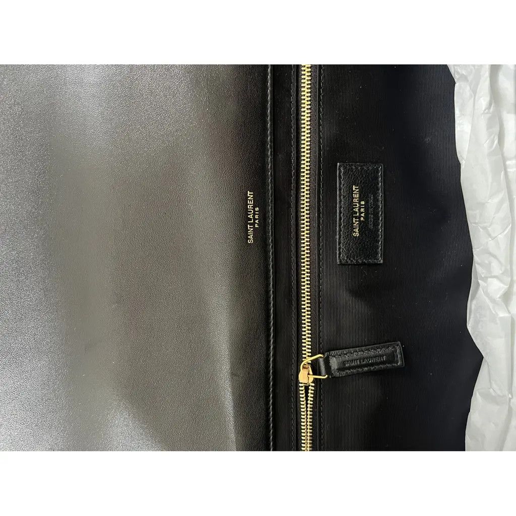 Saint Laurent Paris o1b1hav110924 Size: OS / Oversized Jamie Chain Bag in Black Size ONE SIZE - 7 Thumbnail