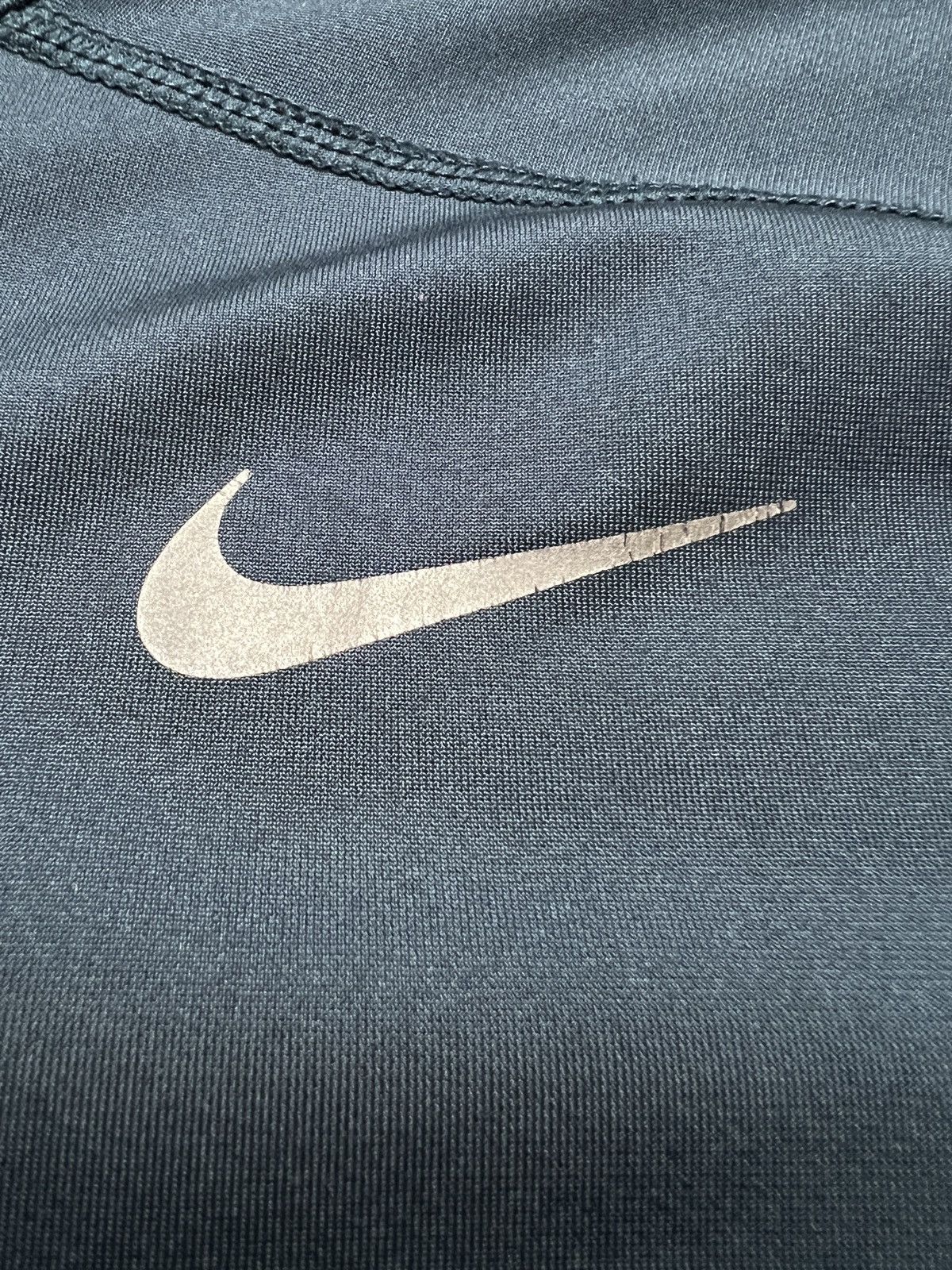 Nike Nike Vintage Dri-Fit Zipper Jacket central swoosh USA y2k Size US L / EU 52-54 / 3 - 6 Thumbnail