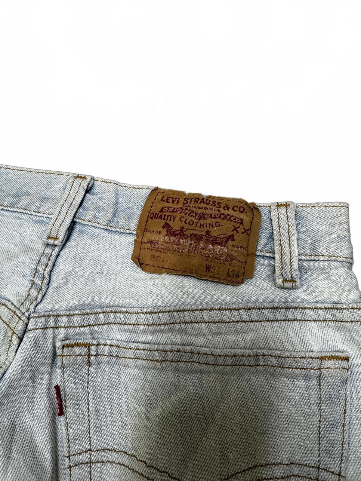 Designer Light Wash Men's Levi's Jeans Size US 31 - 5 Thumbnail