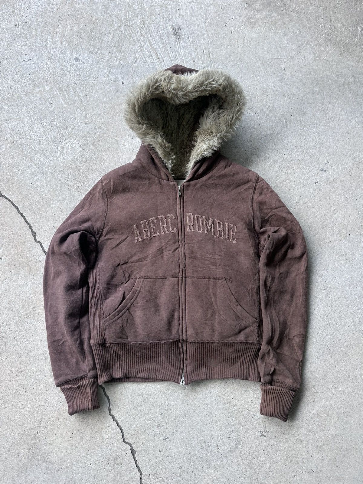 Abercrombie & Fitch Vintage Abercrombie & Fitch Fur Hoodie Size M / US 6-8 / IT 42-44 - 2 Thumbnail