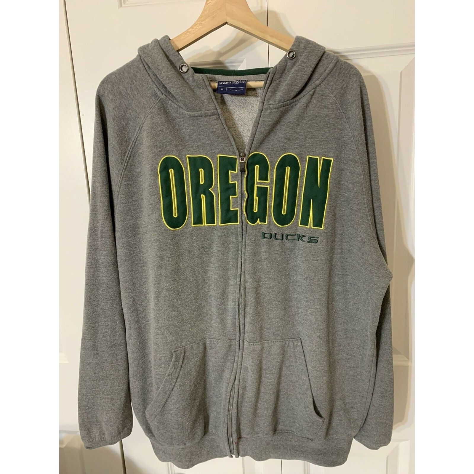 Other OREGON DUCKS Full Zip Campus Heritage Heavy Hoodie Men’s Sz Size US L / EU 52-54 / 3 - 3 Thumbnail