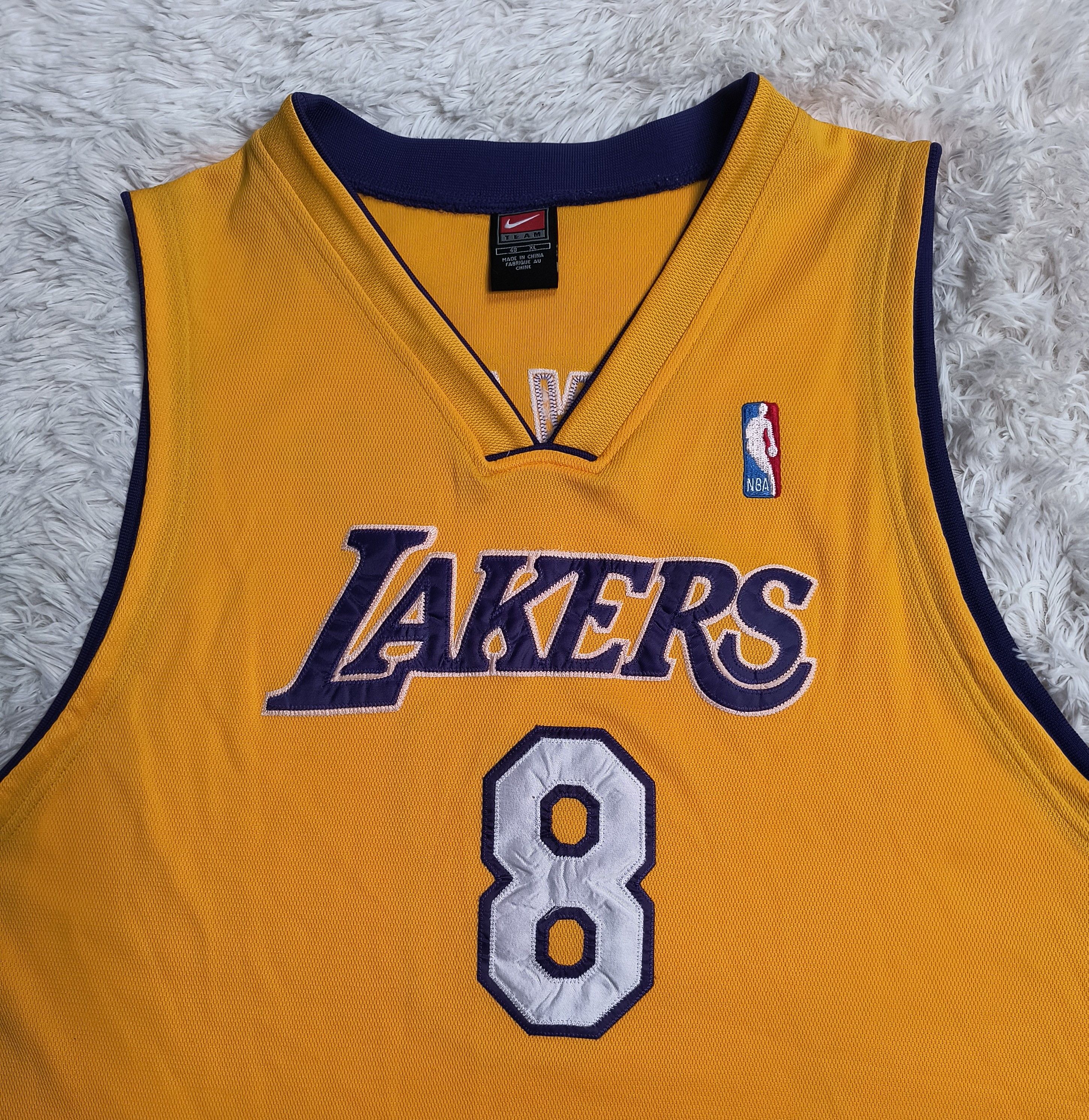 NBA Vintage Y2K L.A. Lakers #8 Kobe Bryant jersey Size US XL / EU 56 / 4 - 4 Thumbnail