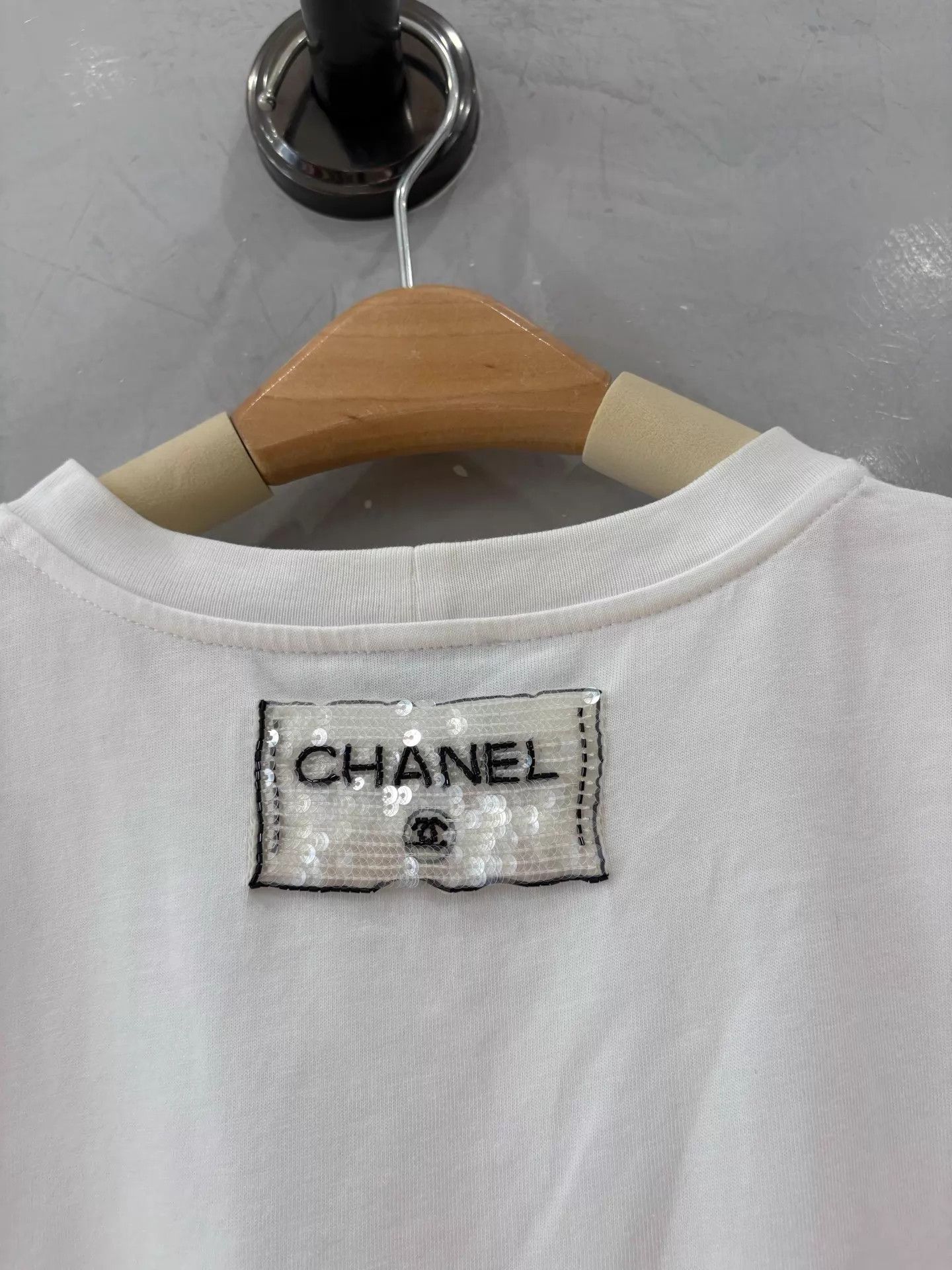 Chanel Chanel 22c Portrait Design Cotton Tank XS Like New Size XS / US 0-2 / IT 36-38 - 7 Thumbnail