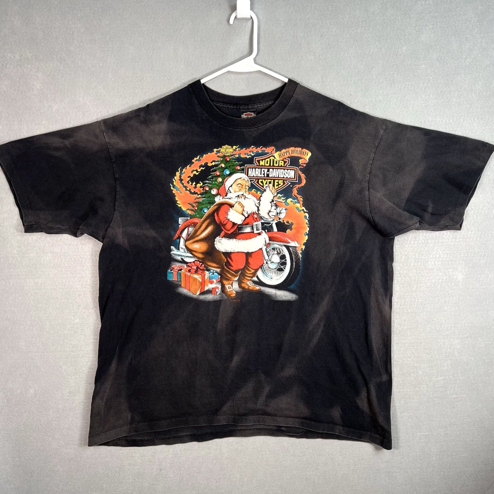 Harley Davidson VINTAGE Harley-Davidson 90s Santa Claus T Shirt Adult 2XL Black Mens Shirt 1990s Graphic Tee Men Black Harley-Davidson Santa Claus 2XL Mens Size US XXL / EU 58 / 5 - 2 Thumbnail