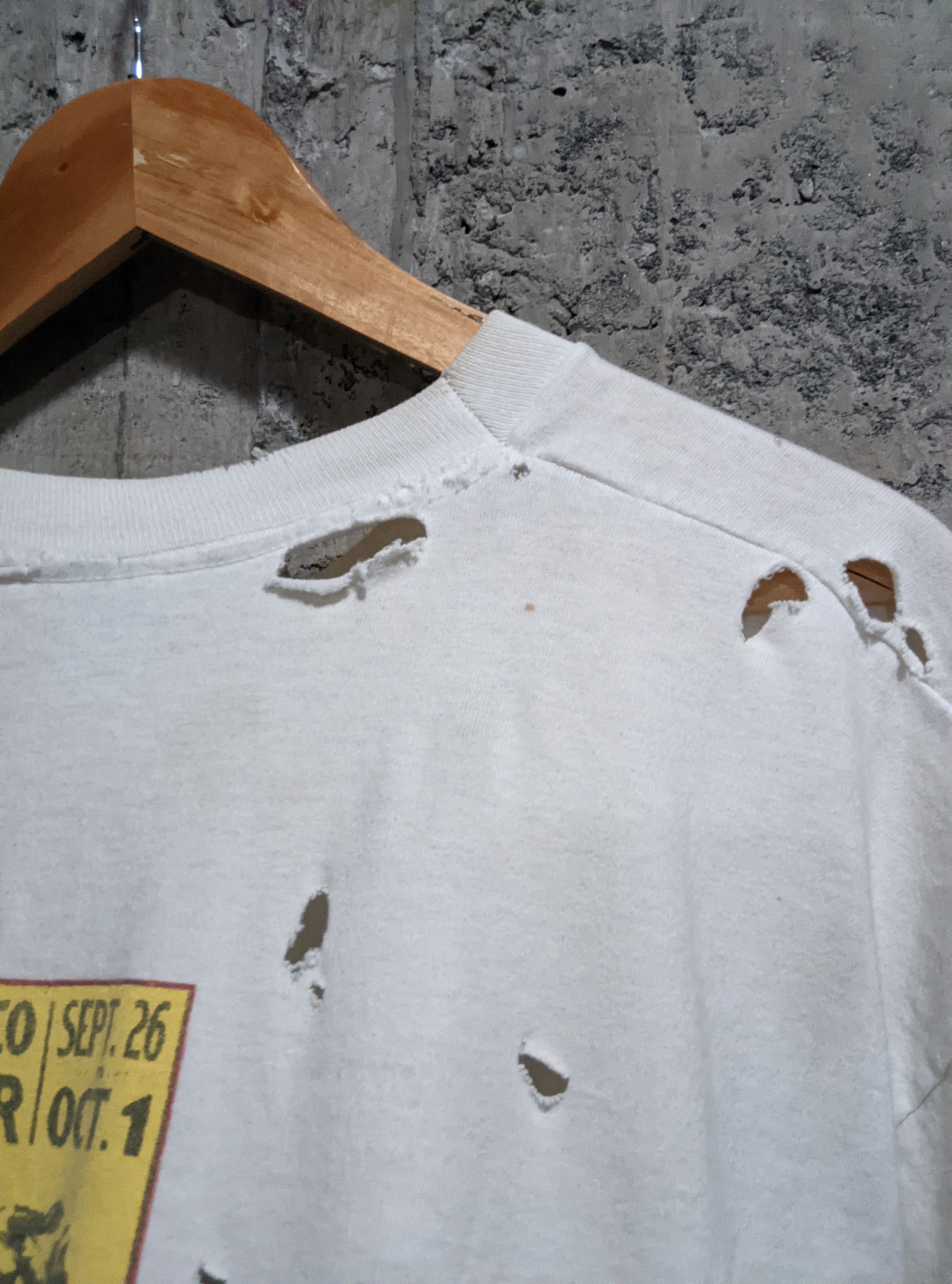 Vintage Vintage 90s thrashed Marlboro distressed dirty faded erd Size US XL / EU 56 / 4 - 14 Thumbnail