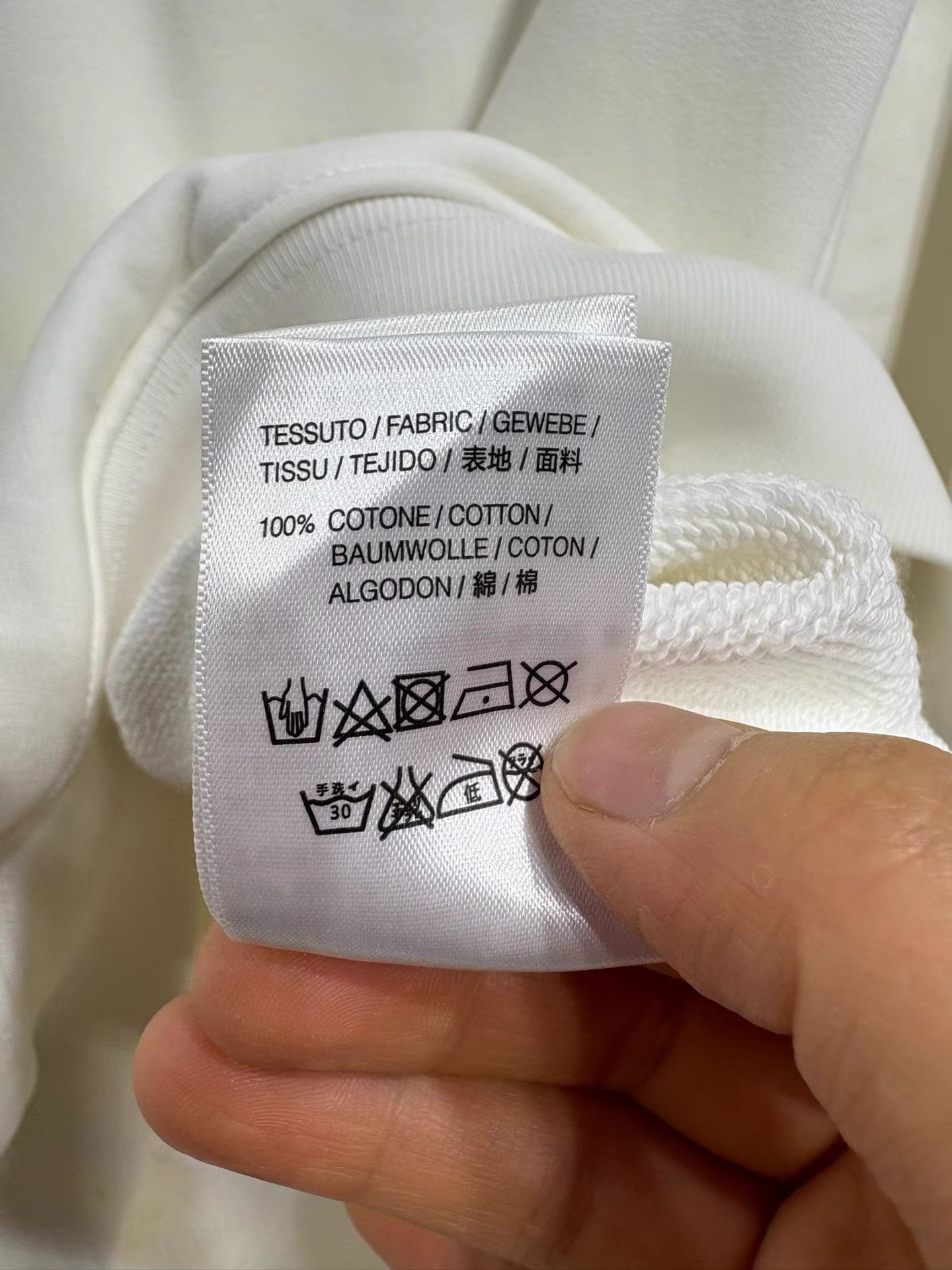 Balenciaga BALENCIAGA Hoodie K29 Size US L / EU 52-54 / 3 - 9 Thumbnail