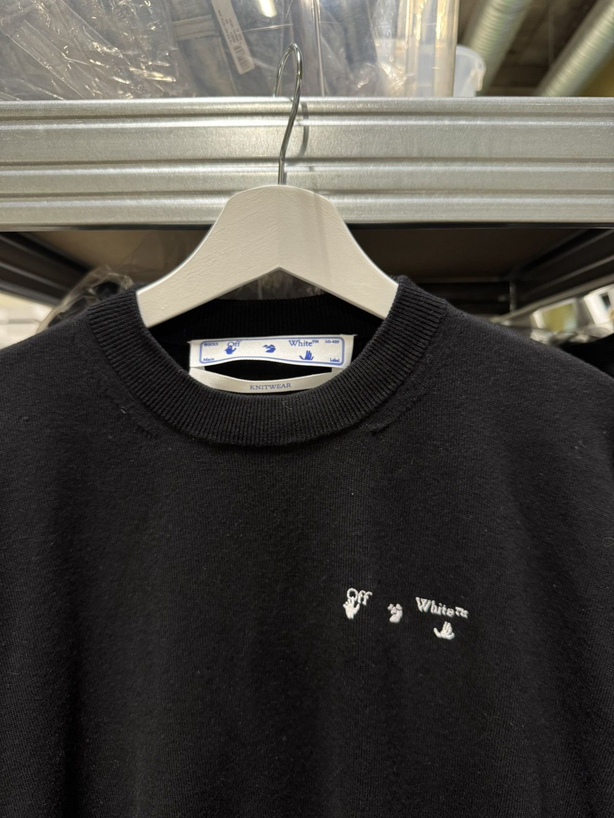 Givenchy Off-White Logo Embroidery Sweater NEW Size US M / EU 48-50 / 2 - 3 Thumbnail