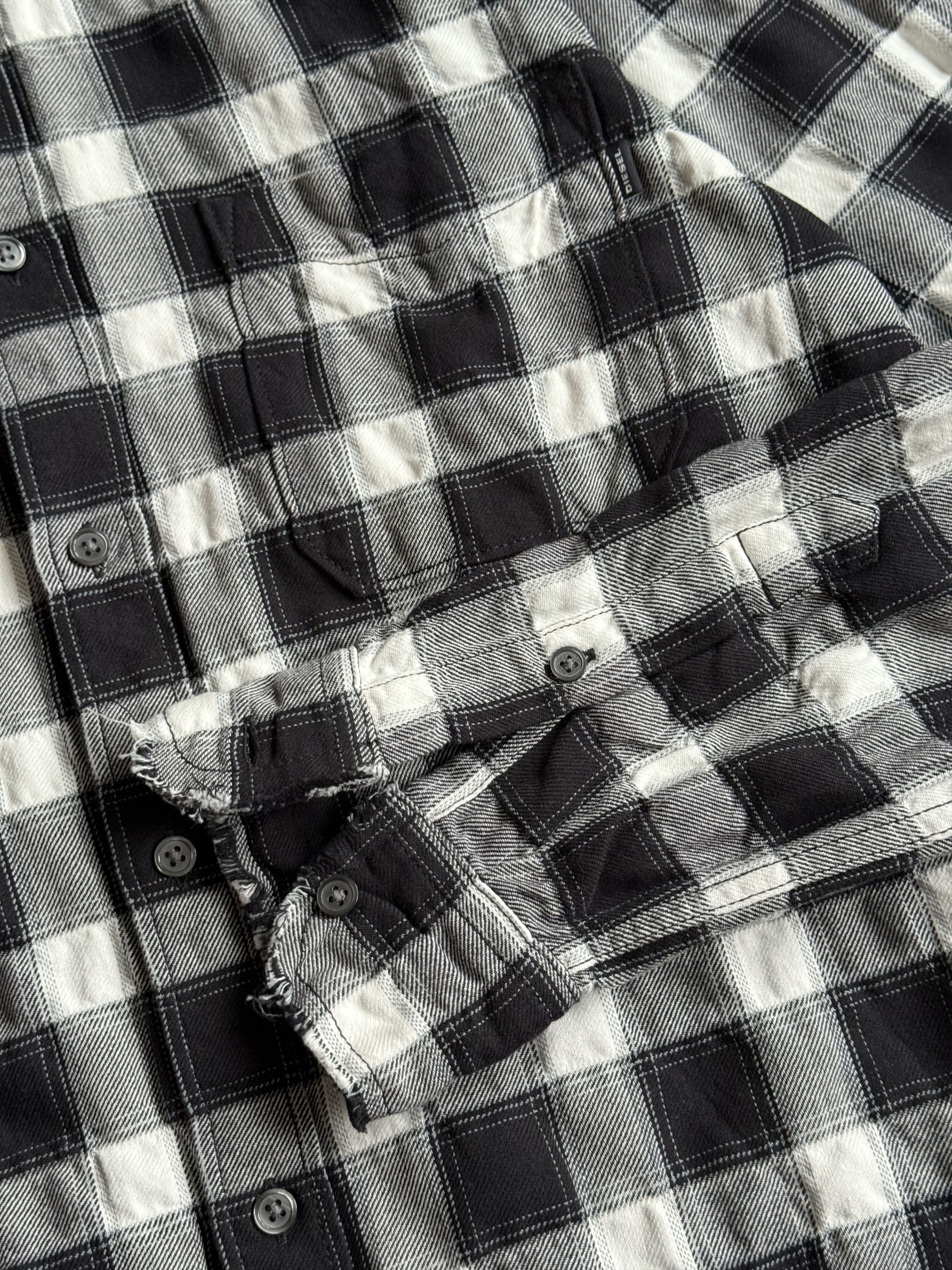 Diesel Men's Diesel Raw Distressed Hems Check Shirt (M) Size US M / EU 48-50 / 2 - 5 Thumbnail