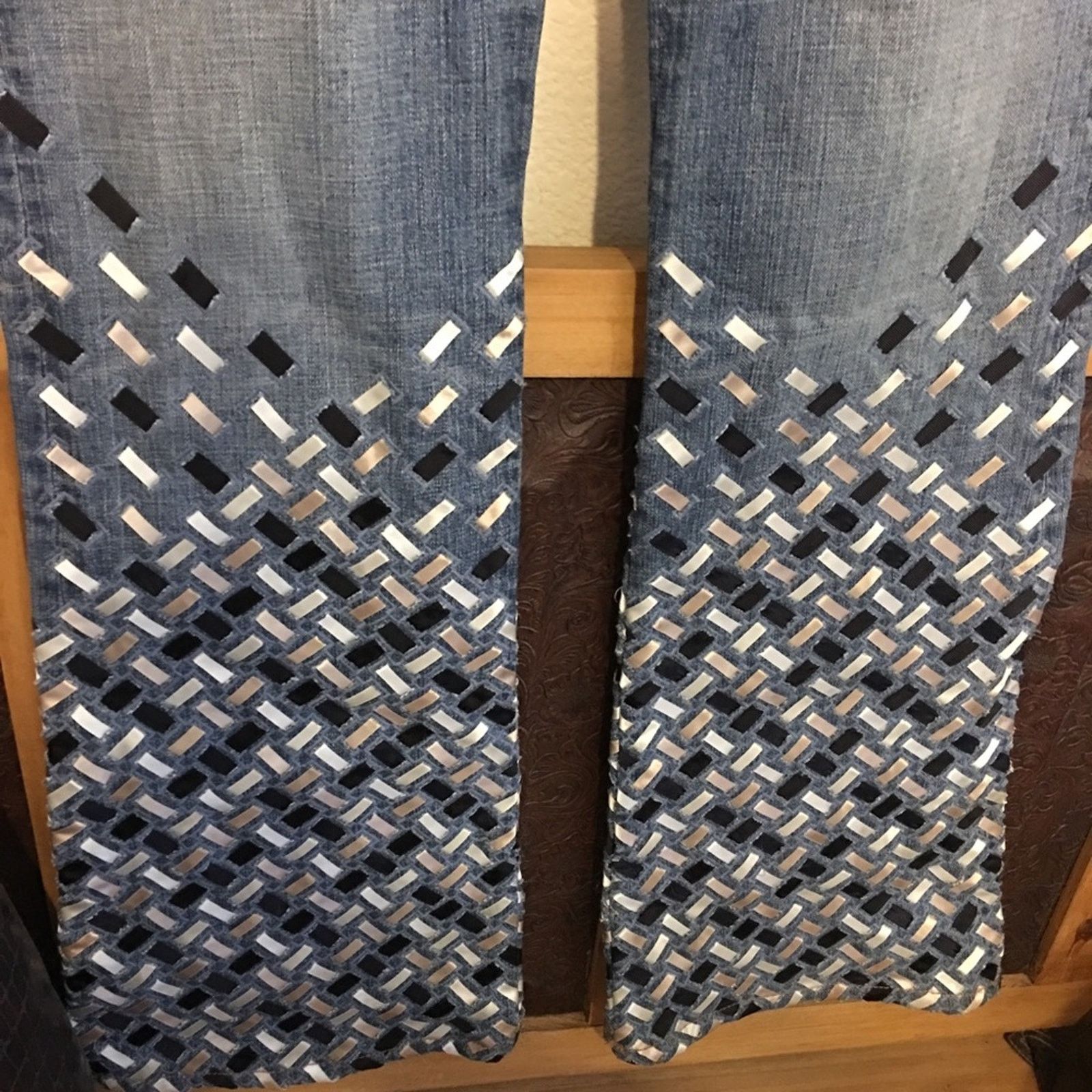 Other Bebe fancy woven ribbon boot cut jeans 28 Size 28" / US 6 / IT 42 - 3 Thumbnail