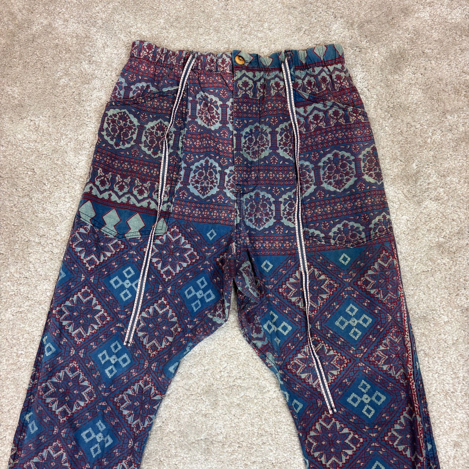 Dr. Collectors Dr. Collectors P23 Ajrakh Burgundy Indigo Print D Pants Med Size US 30 / EU 46 - 2 Thumbnail