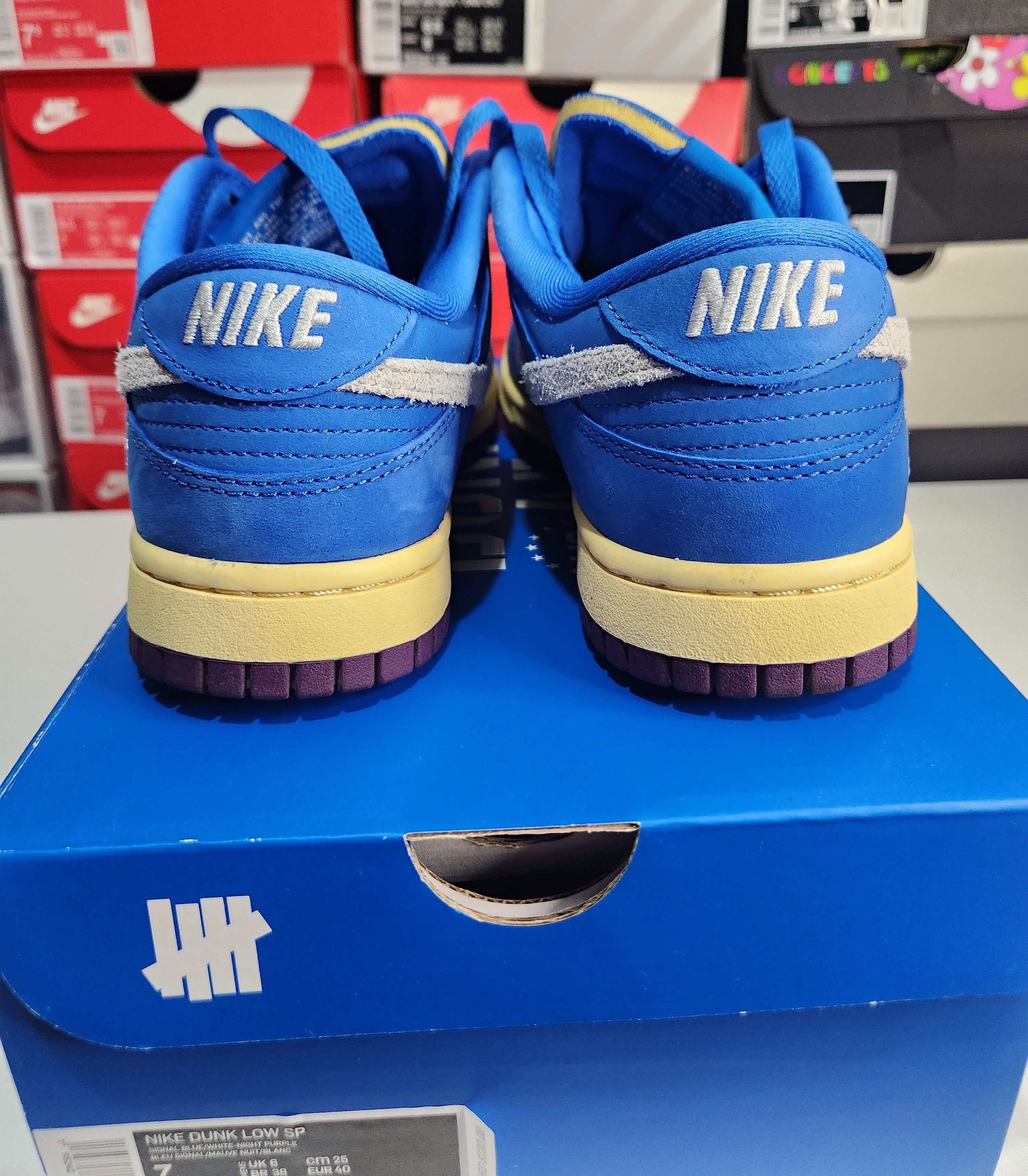 Nike Nike x UNFTD Dunk Lows Size US 7 / EU 40 - 3 Thumbnail
