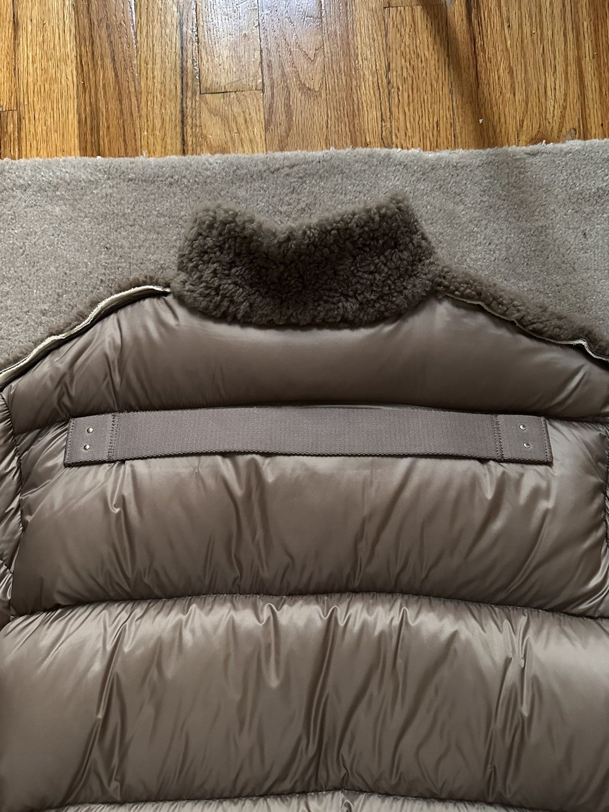 Moncler × Rick Owens Rick Owens x Moncler Coyote Fur Down Jacket Size US S / EU 44-46 / 1 - 7 Thumbnail