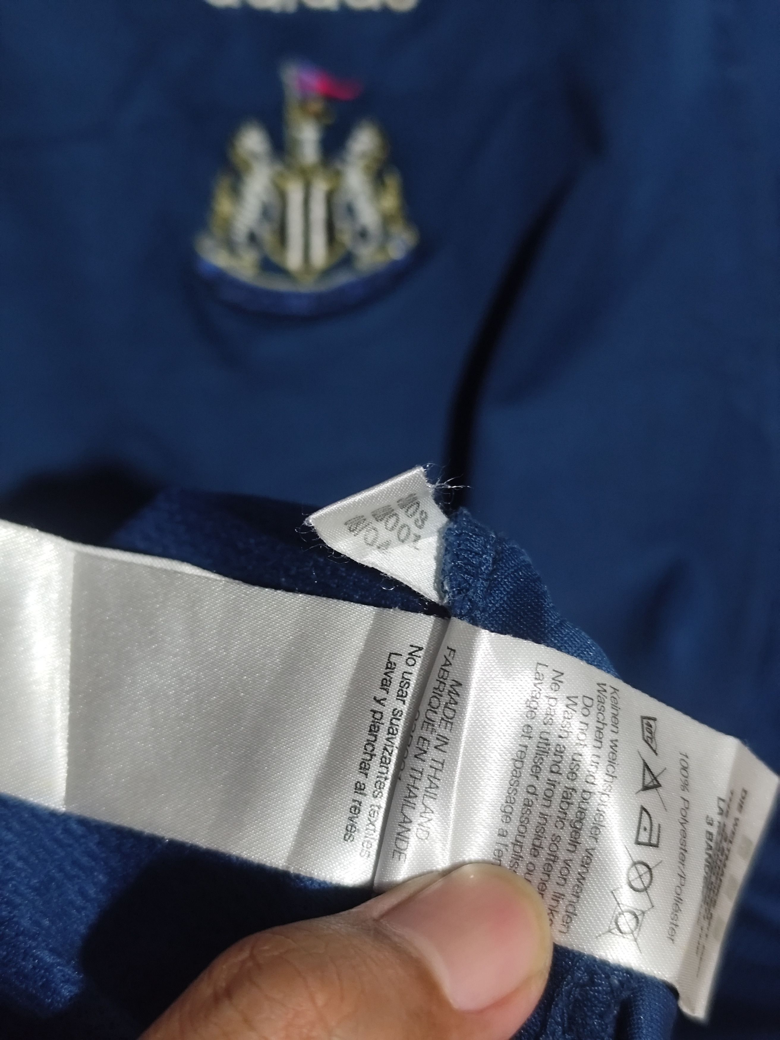 Adidas Newcastle United 04/05 (Shearer, Bellamy, etc) Training Vest Size US L / EU 52-54 / 3 - 11 Thumbnail