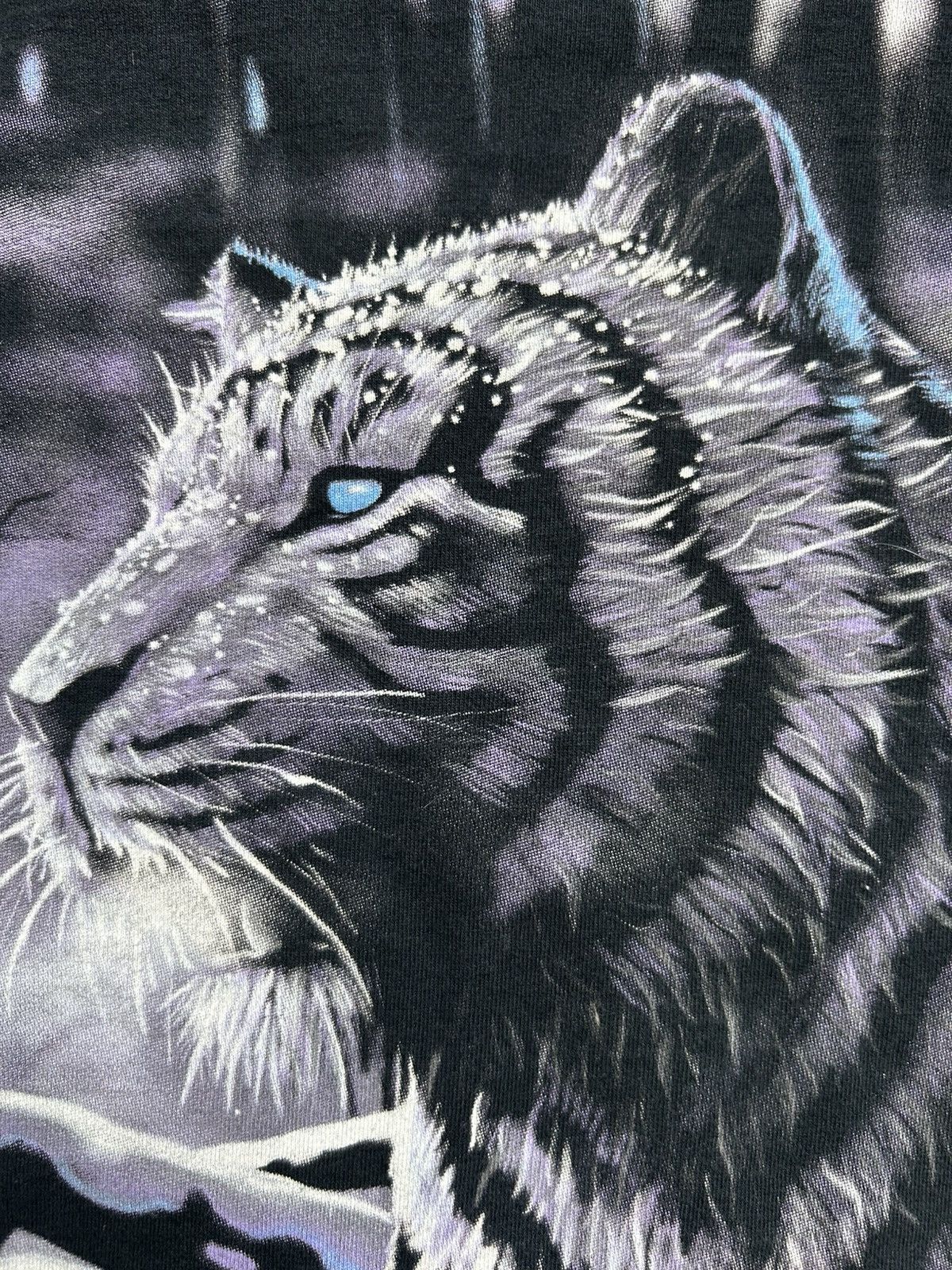 Liquid Blue Vintage 90s Liquid Blue Tiger Tee Made in USA Dated 1996 AOP Size US L / EU 52-54 / 3 - 7 Thumbnail