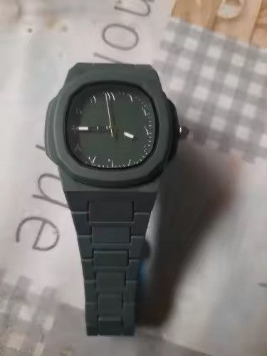 Vintage Arabic Numerals Dial Watch Size ONE SIZE - 8 Thumbnail