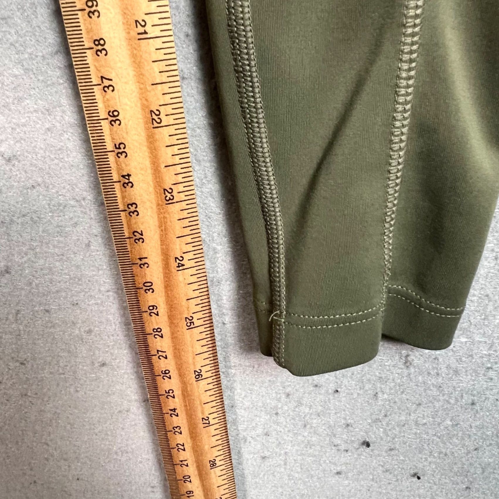 New Balance VINTAGE New Balance Leggings Women Small Olive Green Athletic High Waist Side Pockets Womens Size 28" / US 6 / IT 42 - 7 Thumbnail