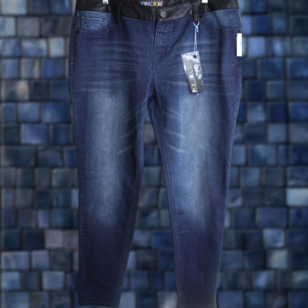 Denime VINTAGE Something Trickie Dark Denim Slim Skinny Jeans Jr's Size 15 Blue Womens Juniors 32in Inseam 79% Cotton 20% Polyester 1% Spandex Size 36" / US 14 / IT 50 - 1 Thumbnail