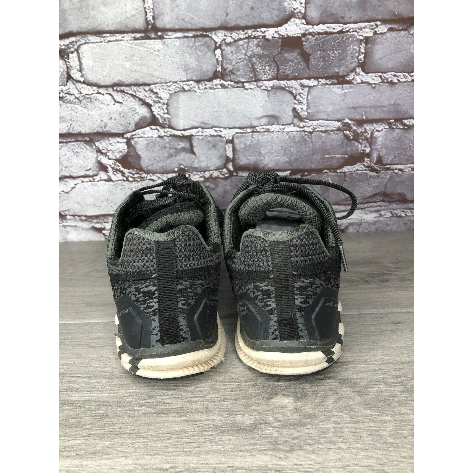 Altra Altra Torin 4 Black Fabric Athletic Gym Running Sneakers Men Size US 8.5 / EU 41-42 - 4 Thumbnail