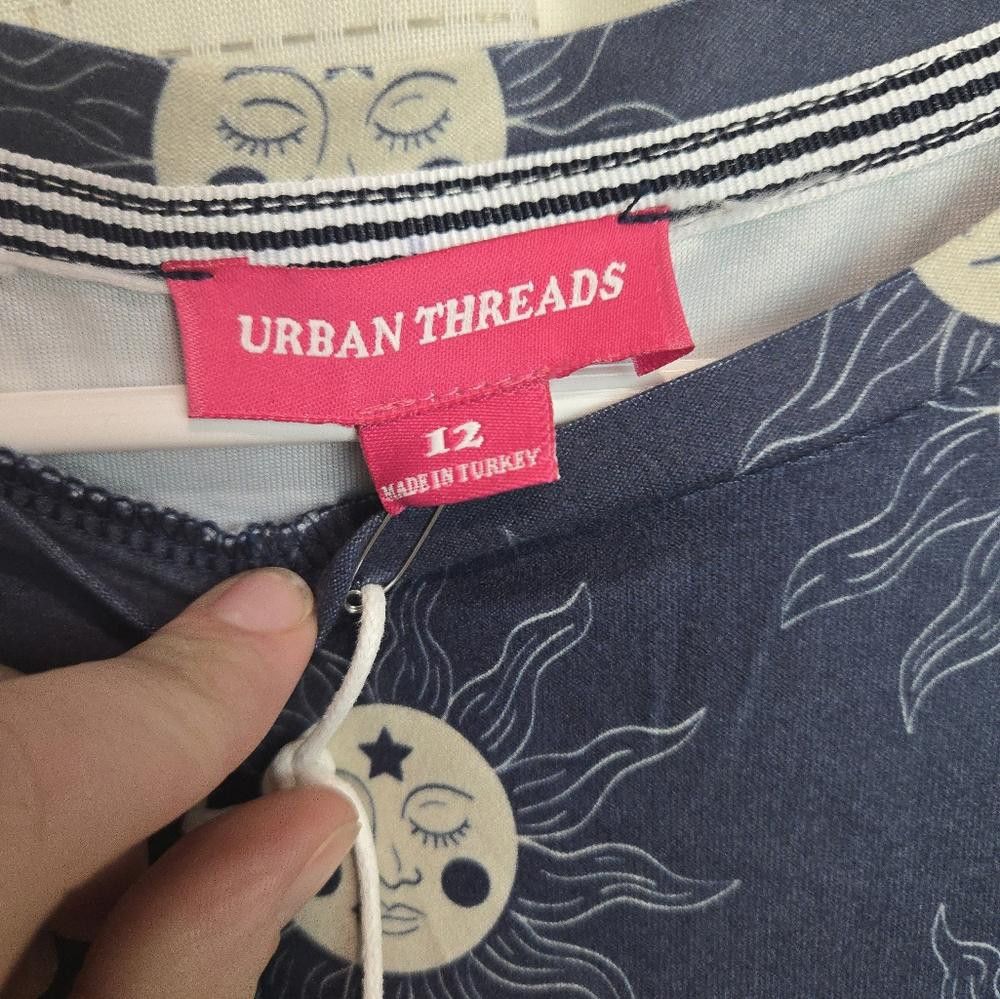 Other Urban Threads Navy/Cream MuMu Size L / US 10 / IT 46 - 2 Thumbnail