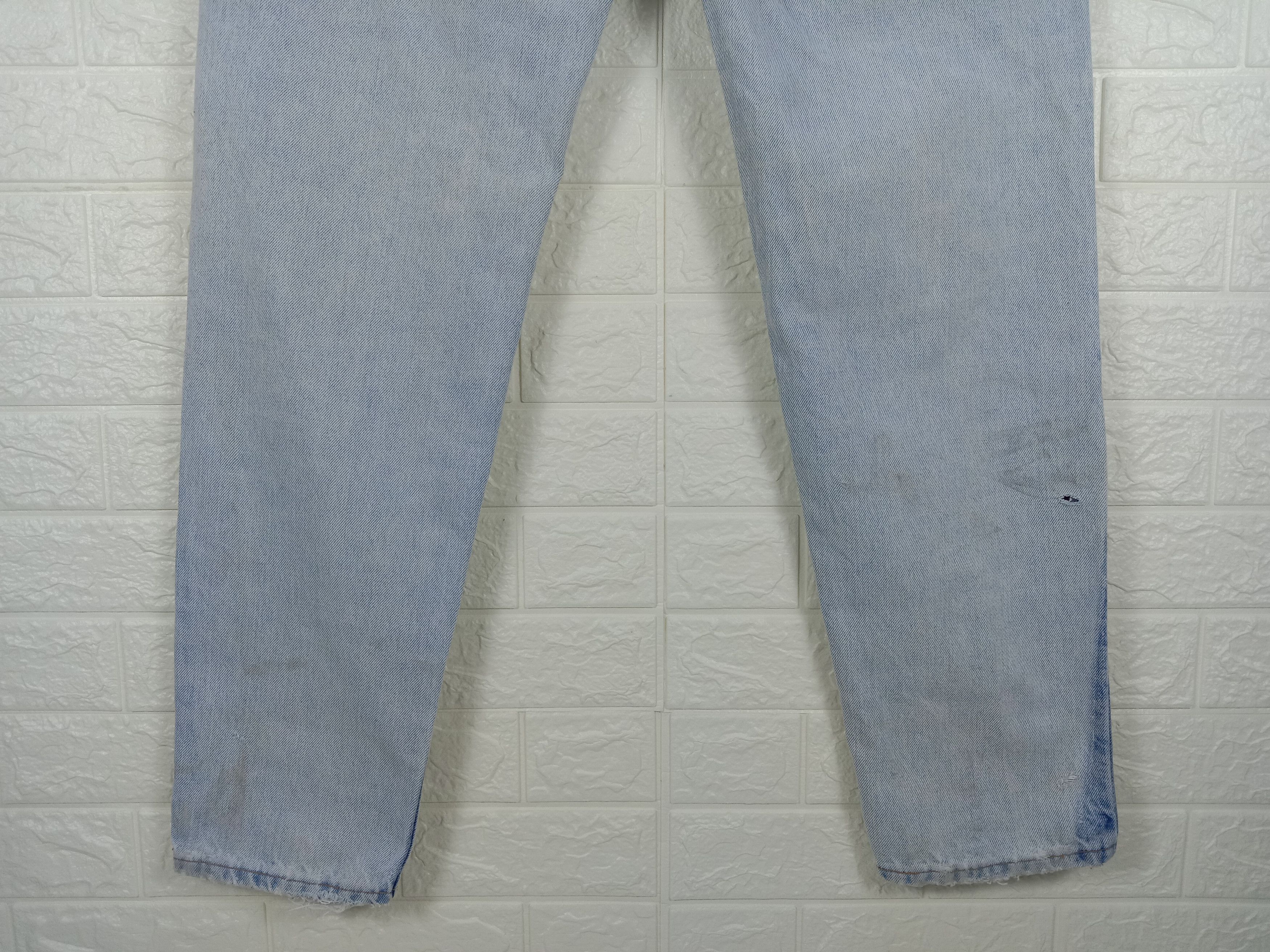 Levi's Vintage 90s Levi's 550 Jeans Relaxed Fit Tapered Leg Denim Size US 32 / EU 48 - 8 Thumbnail